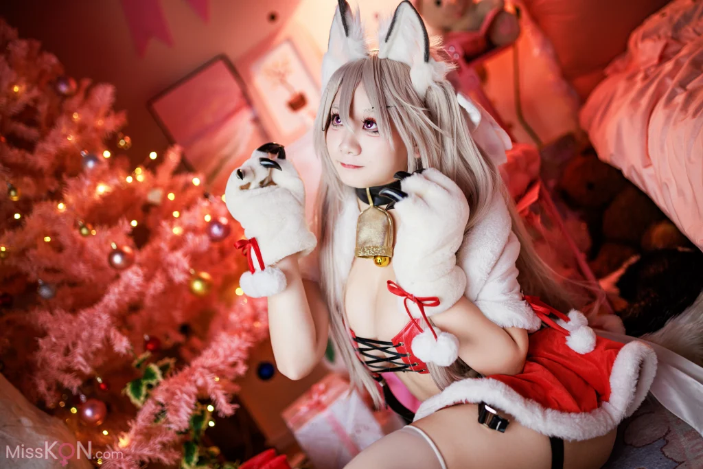 Coser@ Axue Xue: Christmas Evening Standing (53 photos) Coser@ Axue Xue: Christmas Evening Standing (53 photos)