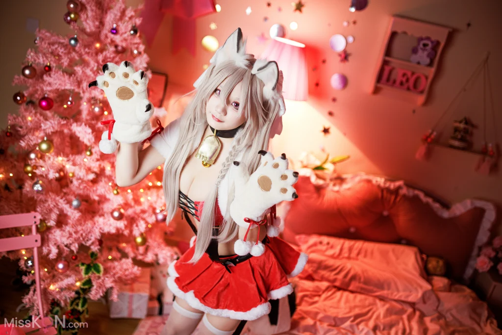 Coser@ Axue Xue: Christmas Evening Standing (53 photos) Coser@ Axue Xue: Christmas Evening Standing (53 photos)