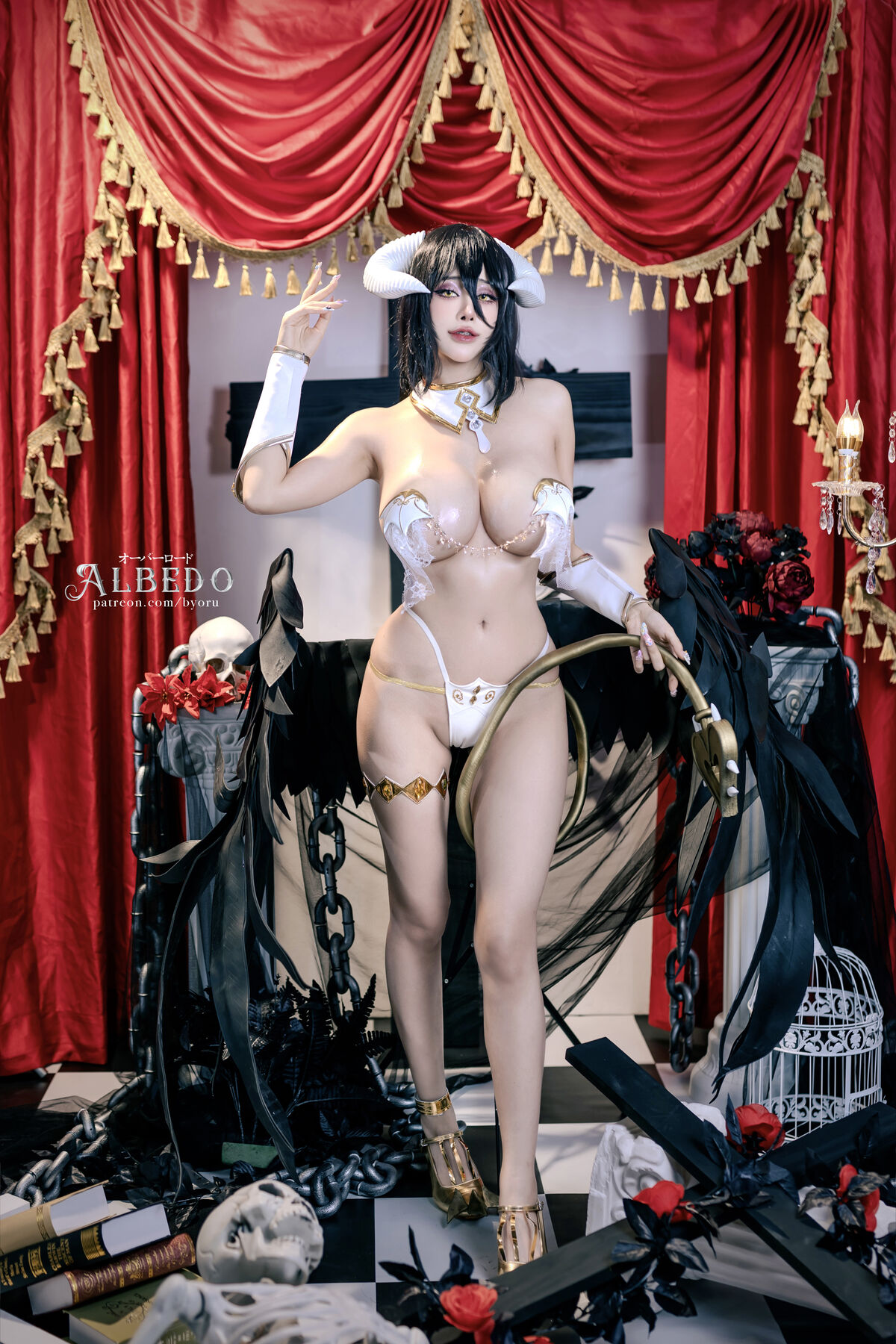 Coser@Byoru - King of the Undead Albedo (48P - 16V) Coser@Byoru - King of the Undead Albedo (48P - 16V)