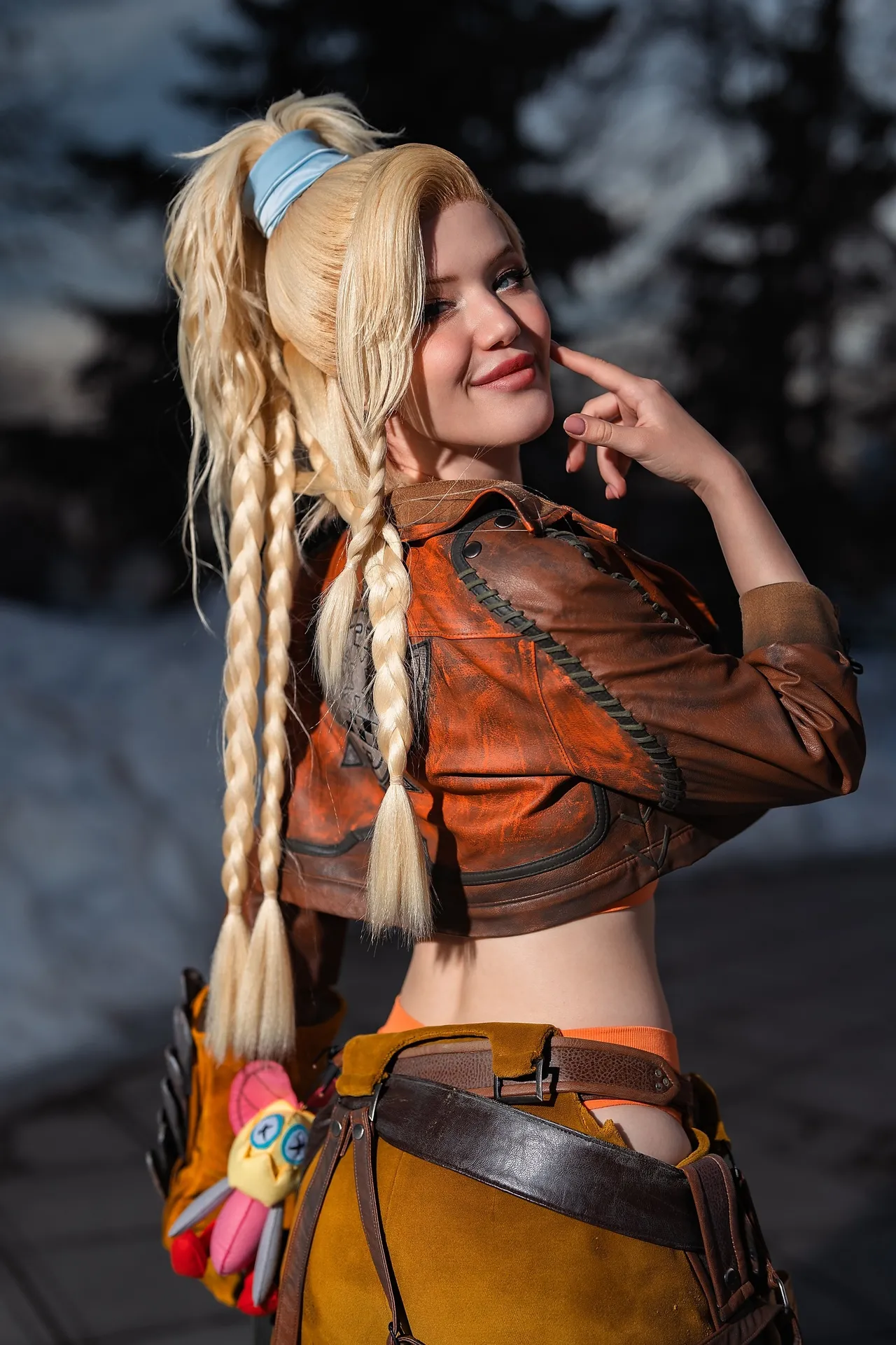 Lada Lyumos - Gemma (Monster Hunter) Lada Lyumos - Gemma (Monster Hunter)