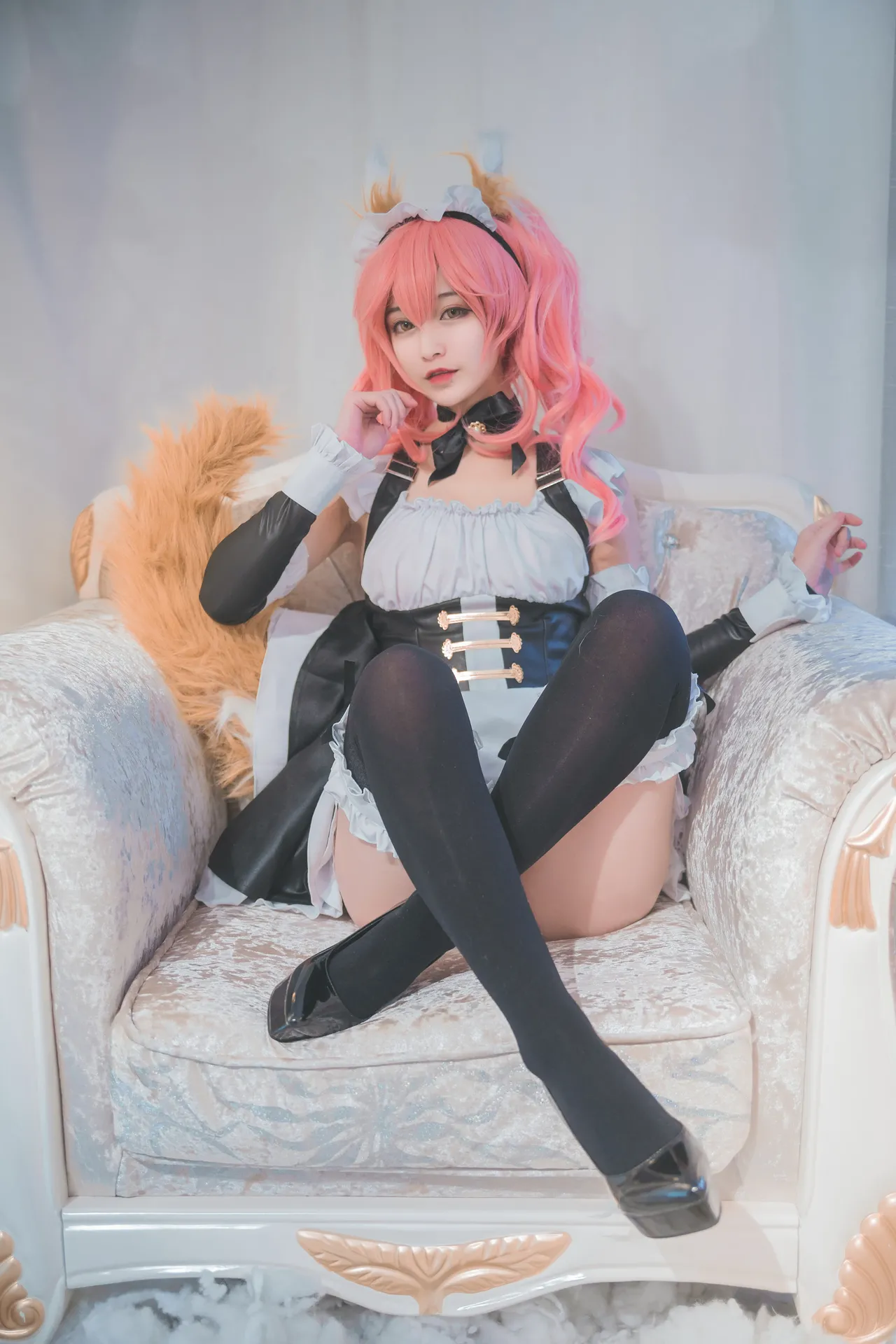 In front of Tamamo In front of Tamamo