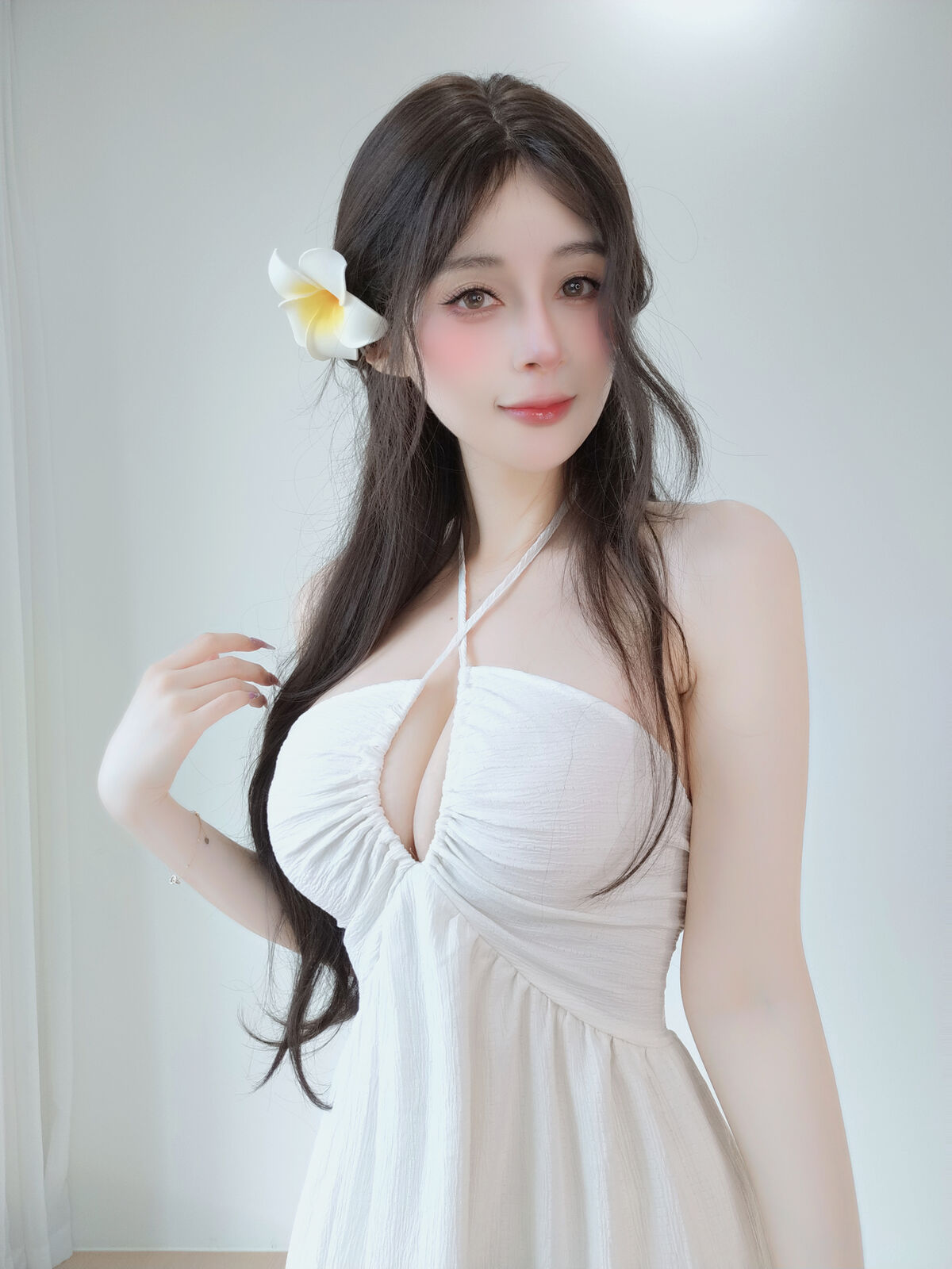 Coser@ Silver 81 - Fantia September 2025 Member Collection 15 Sets Part 01 (49P - 6V) Coser@ Silver 81 - Fantia September 2025 Member Collection 15 Sets Part 01 (49P - 6V)