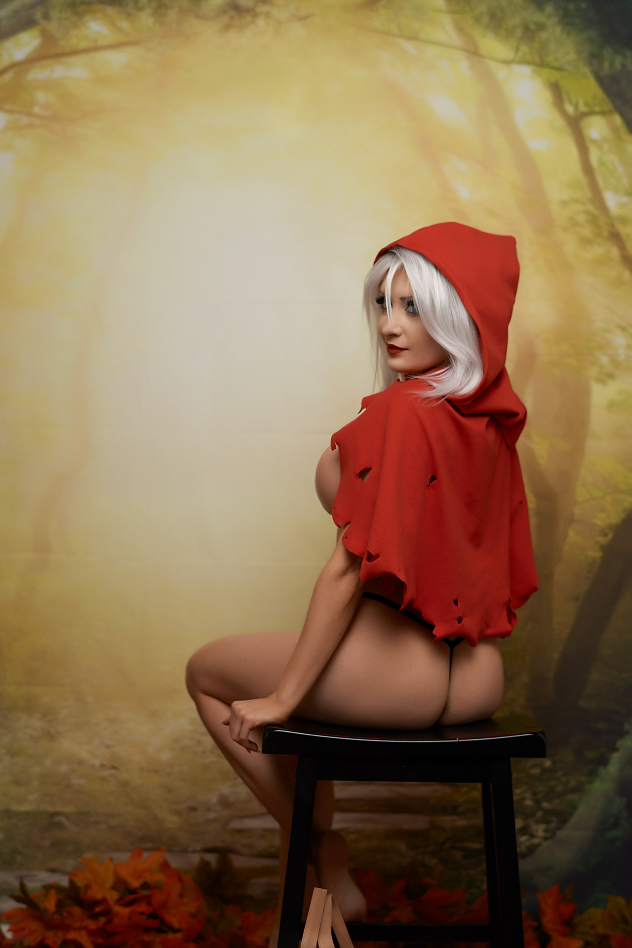 Kate Sarkissian - Little Red Riding Hood Kate Sarkissian - Little Red Riding Hood