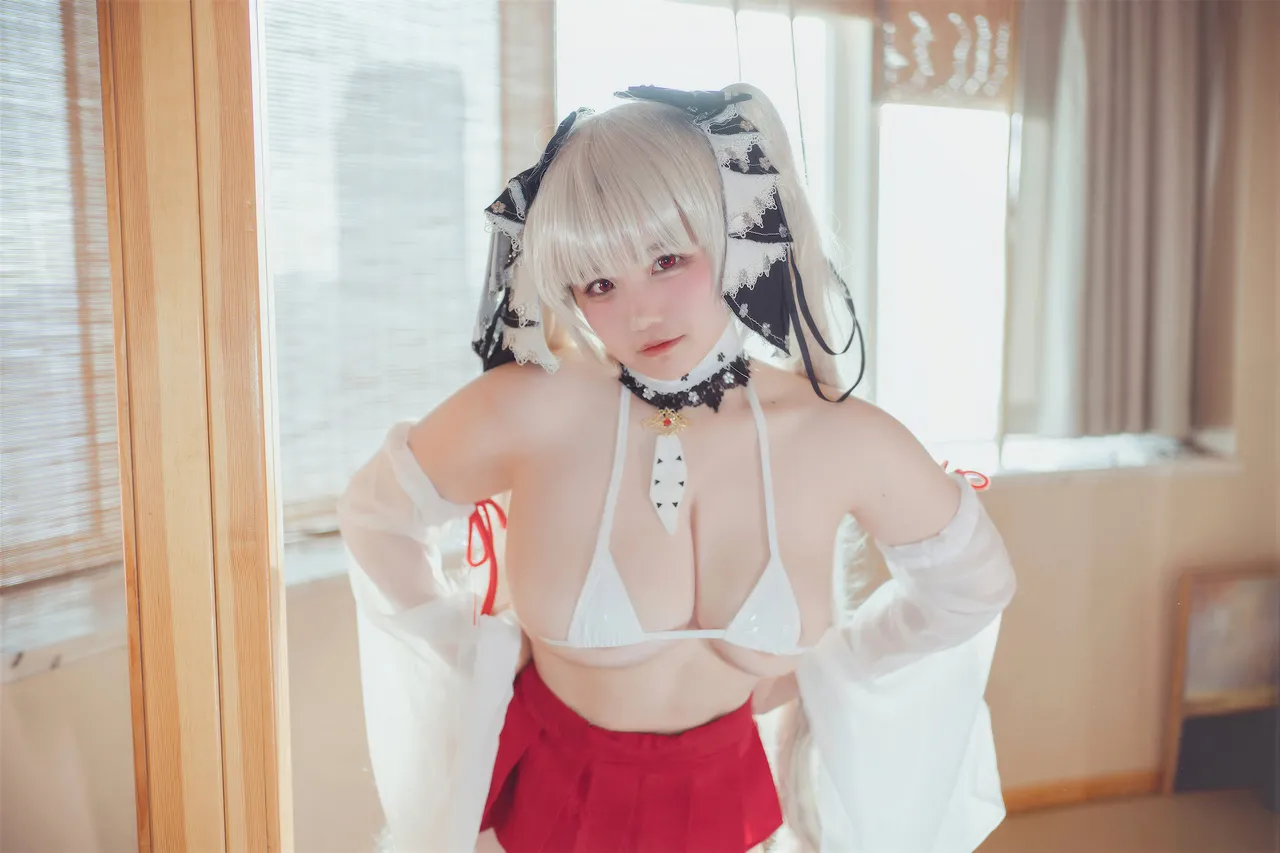 A Ban is very happy today - Azur Lane The Fearsome Priestess 2 A Ban is very happy today - Azur Lane The Fearsome Priestess 2