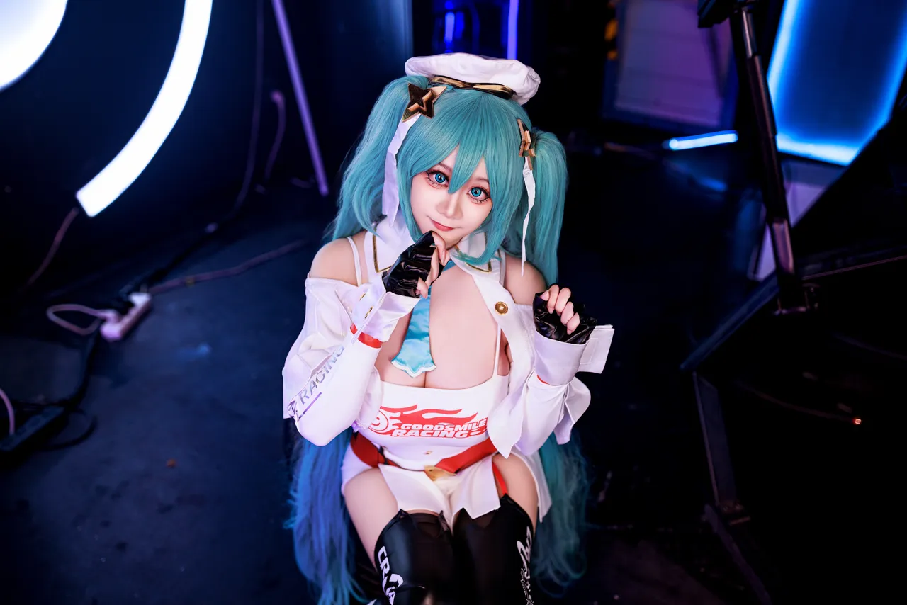 Axue Xue _yuki - Hatsune Miku racing suit Axue Xue _yuki - Hatsune Miku racing suit