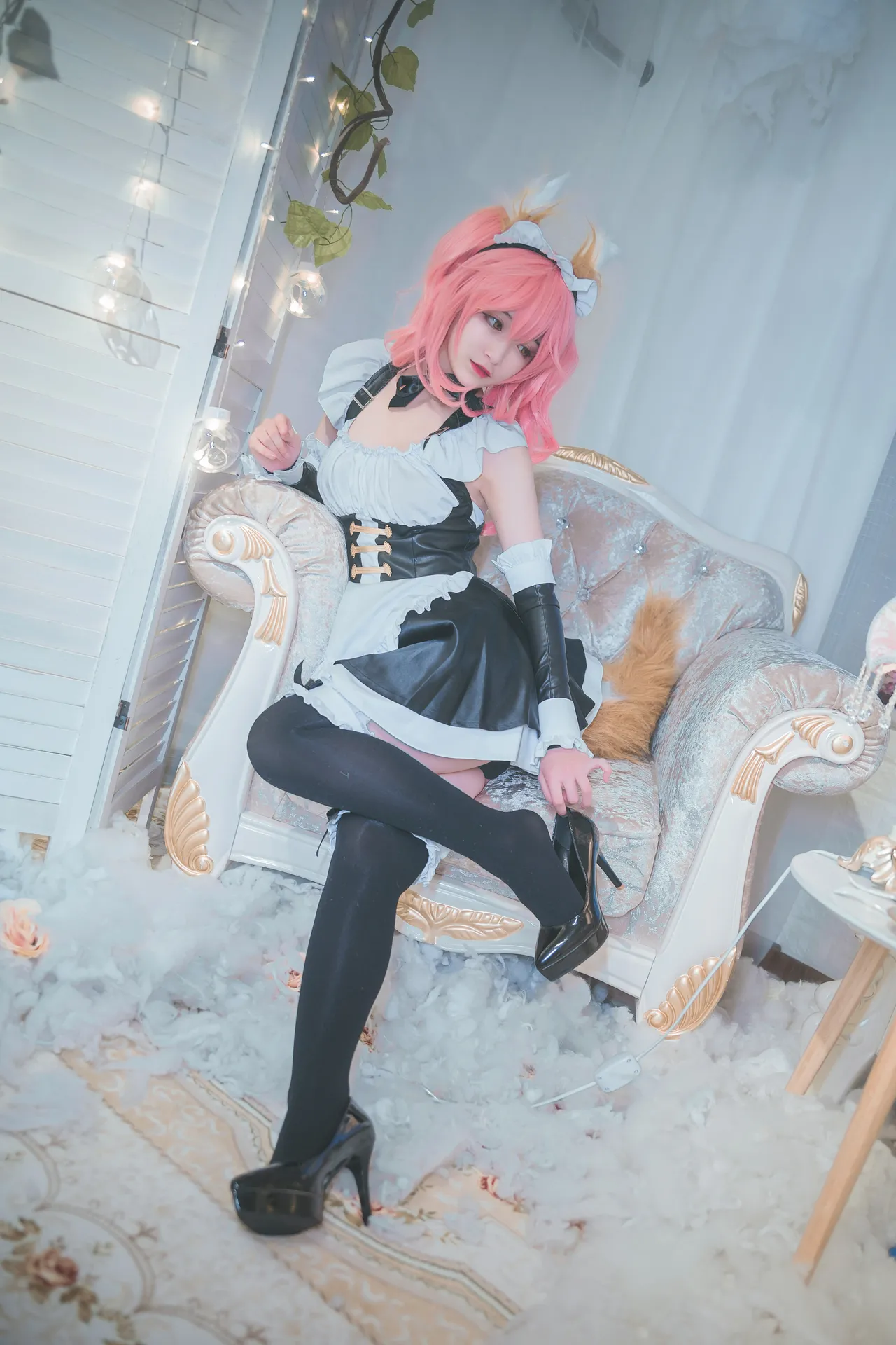 In front of Tamamo In front of Tamamo