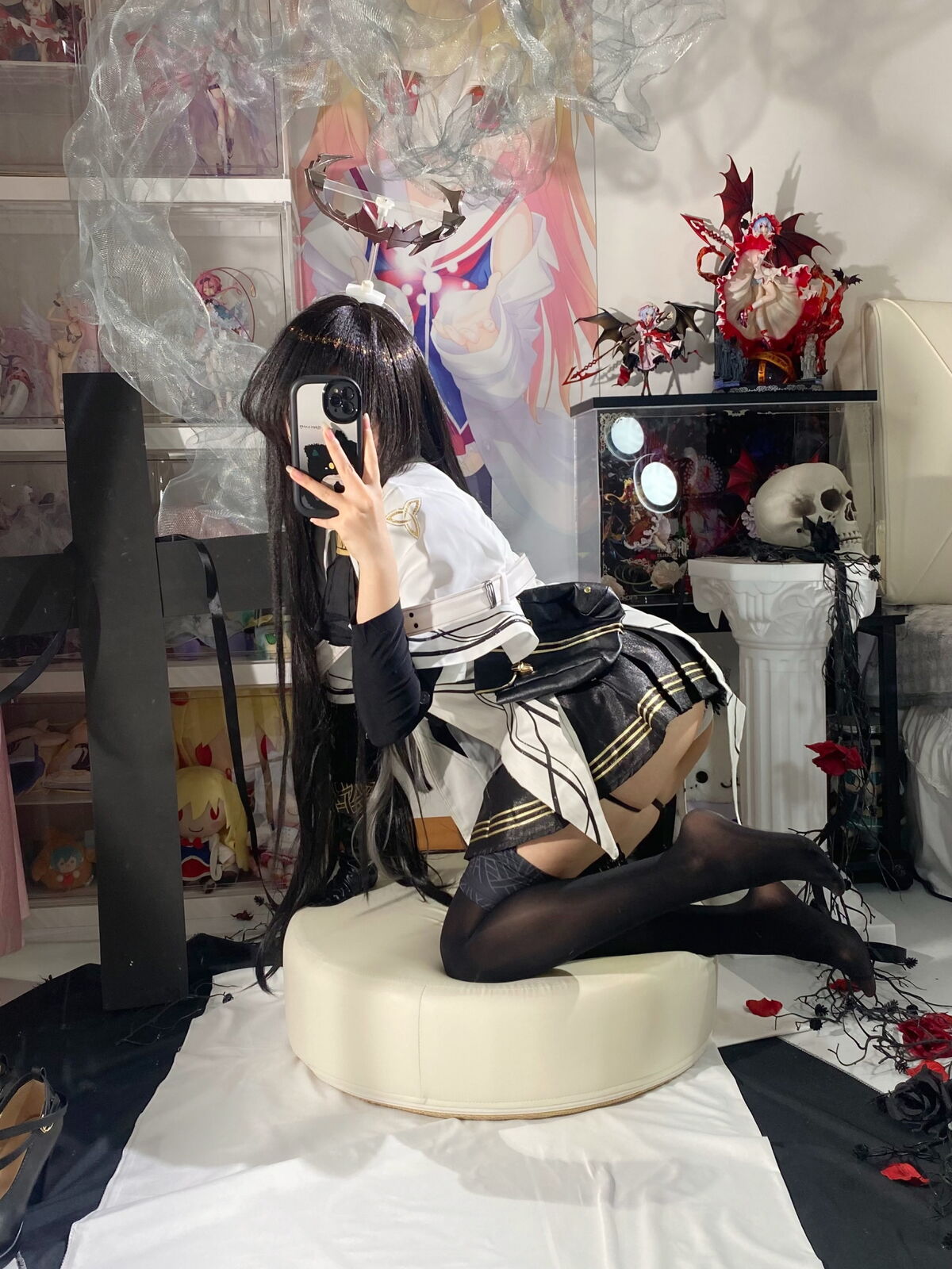 Coser@ White Oak Shirly - Arknights Arturo Part01 (66P - 28V) Coser@ White Oak Shirly - Arknights Arturo Part01 (66P - 28V)