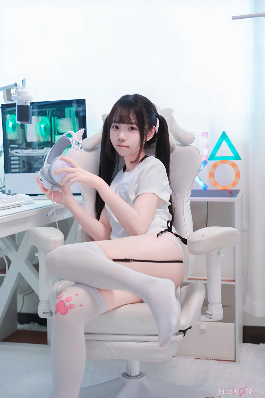 Coser@ Coco Little White Rabbit: Don Coser@ Coco Little White Rabbit: Don