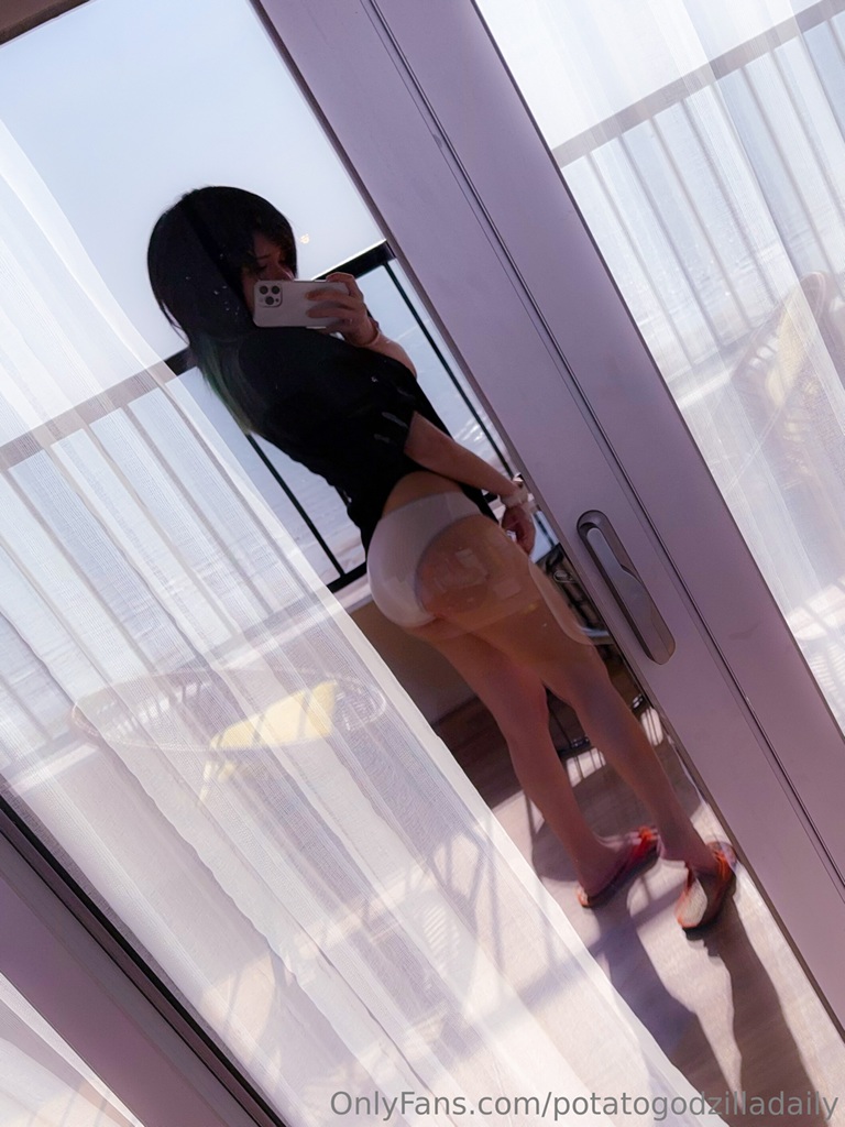 Potato Godzilla – OnlyFans Nude Nov 1-30, 2024 Potato Godzilla – OnlyFans Nude Nov 1-30, 2024