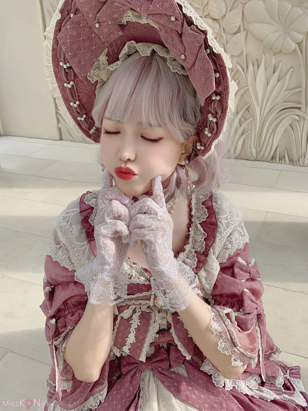 Coser@Ely_eee (ElyEE子): May 2026 Extras and Video (19 photos + 9 videos) Coser@Ely_eee (ElyEE子): May 2026 Extras and Video (19 photos + 9 videos)
