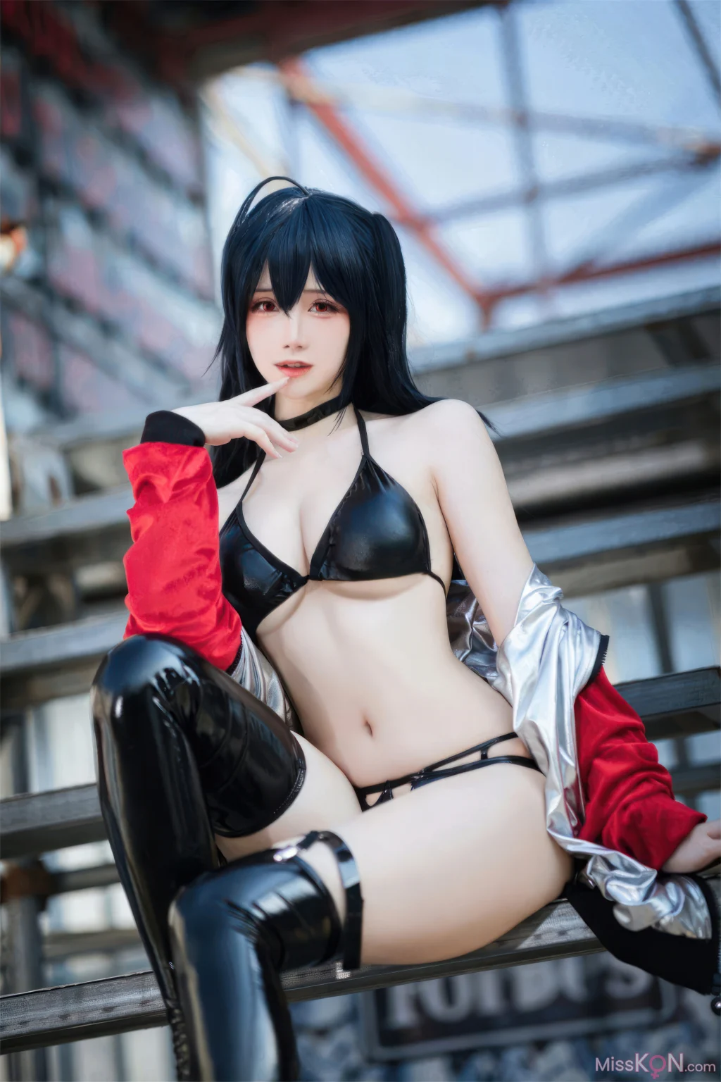 Coser@ Warm Charcoal: Azur Lane Taihou Racing Suit (32 photos) Coser@ Warm Charcoal: Azur Lane Taihou Racing Suit (32 photos)