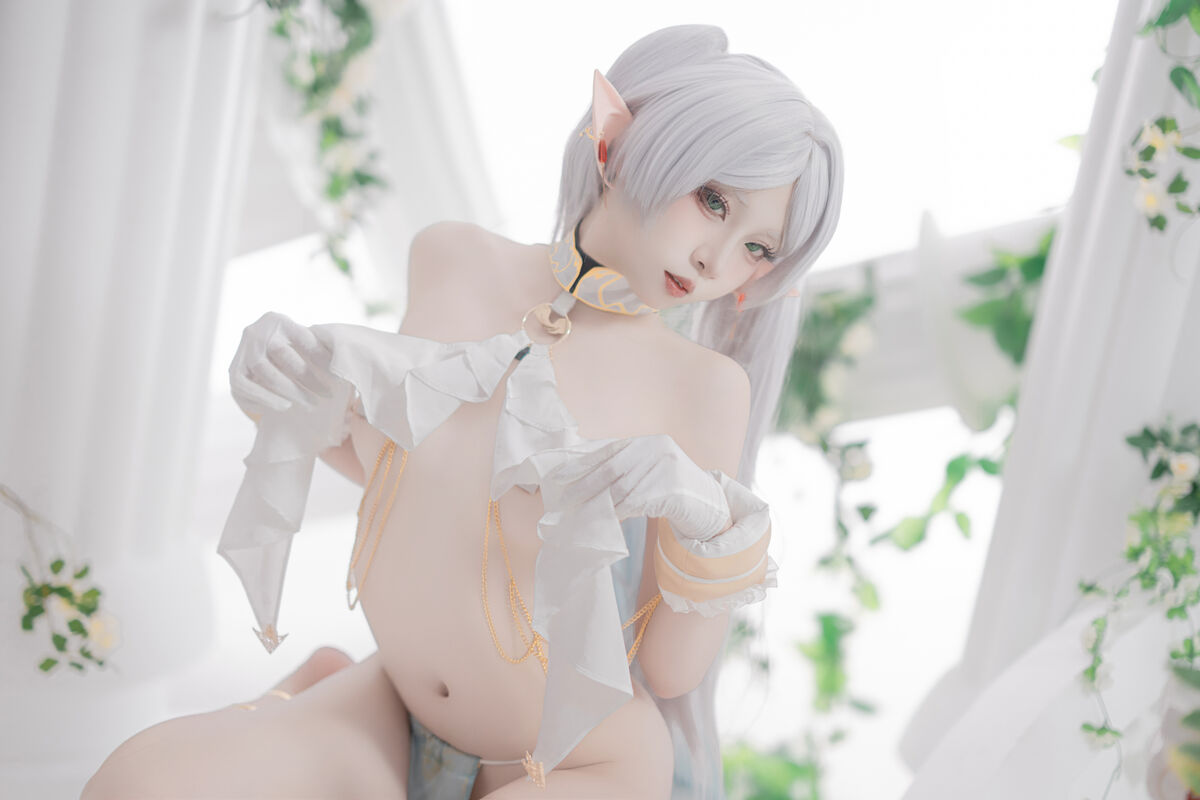 Coser@ Paper Joy Etsu_ko - Funeral Frilian Frilian Dancer (74P) Coser@ Paper Joy Etsu_ko - Funeral Frilian Frilian Dancer (74P)