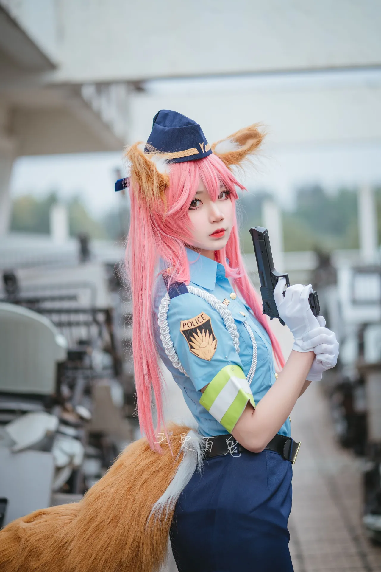 In front of Tamamo In front of Tamamo