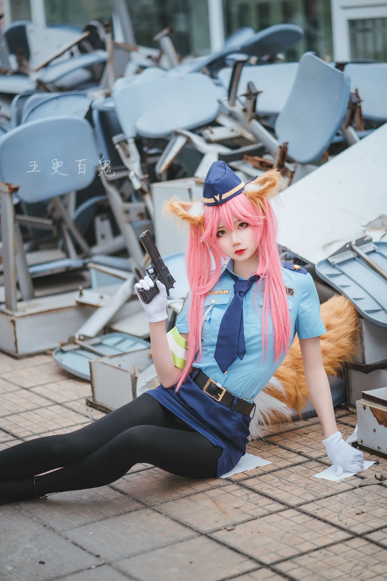 In front of Tamamo In front of Tamamo
