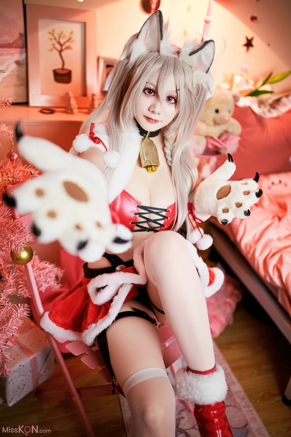 Coser@ Axue Xue: Christmas Evening Standing (53 photos) Coser@ Axue Xue: Christmas Evening Standing (53 photos)