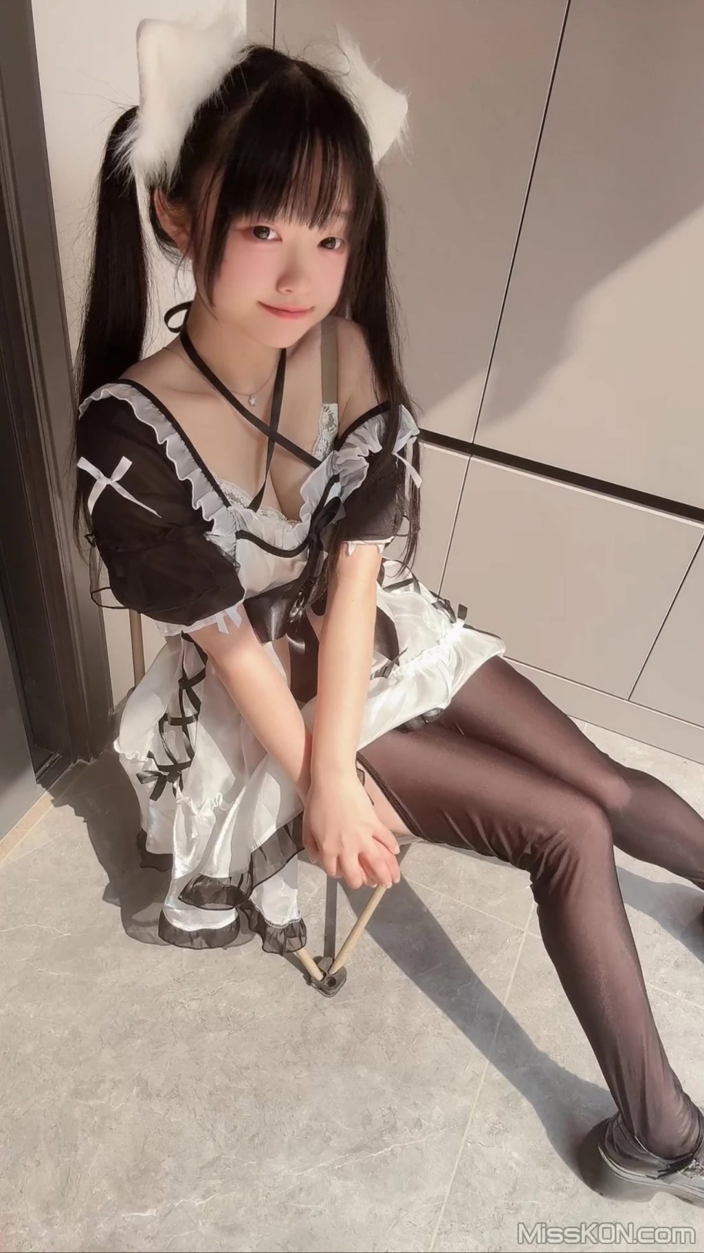 Coser@ Eiri Kamizawa: 主人喜欢这套吗 (63 photos + 11 videos) Coser@ Eiri Kamizawa: 主人喜欢这套吗 (63 photos + 11 videos)