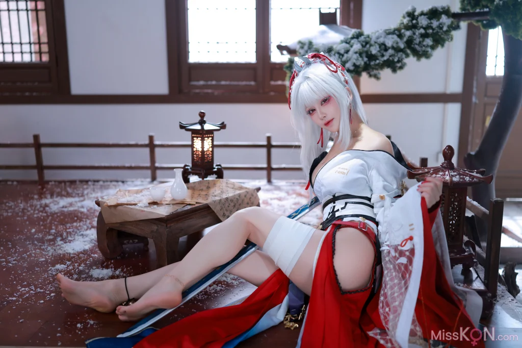 Coser@水淼Aqua: 鸣潮 绯雪 (51 photos) Coser@水淼Aqua: 鸣潮 绯雪 (51 photos)
