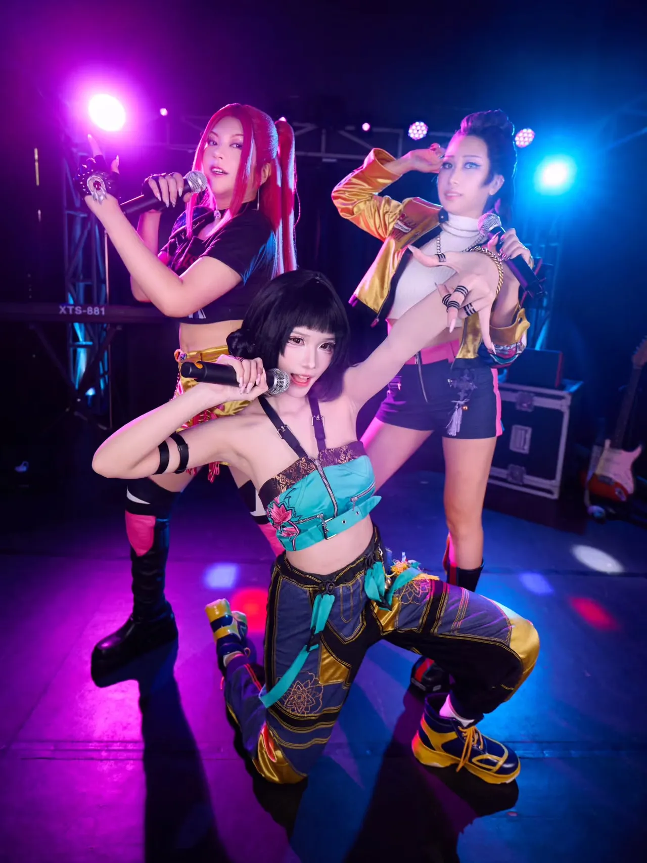 mnvscrlt, freamai, linpuddin - Rumi, Mira, Zoey mnvscrlt, freamai, linpuddin - Rumi, Mira, Zoey