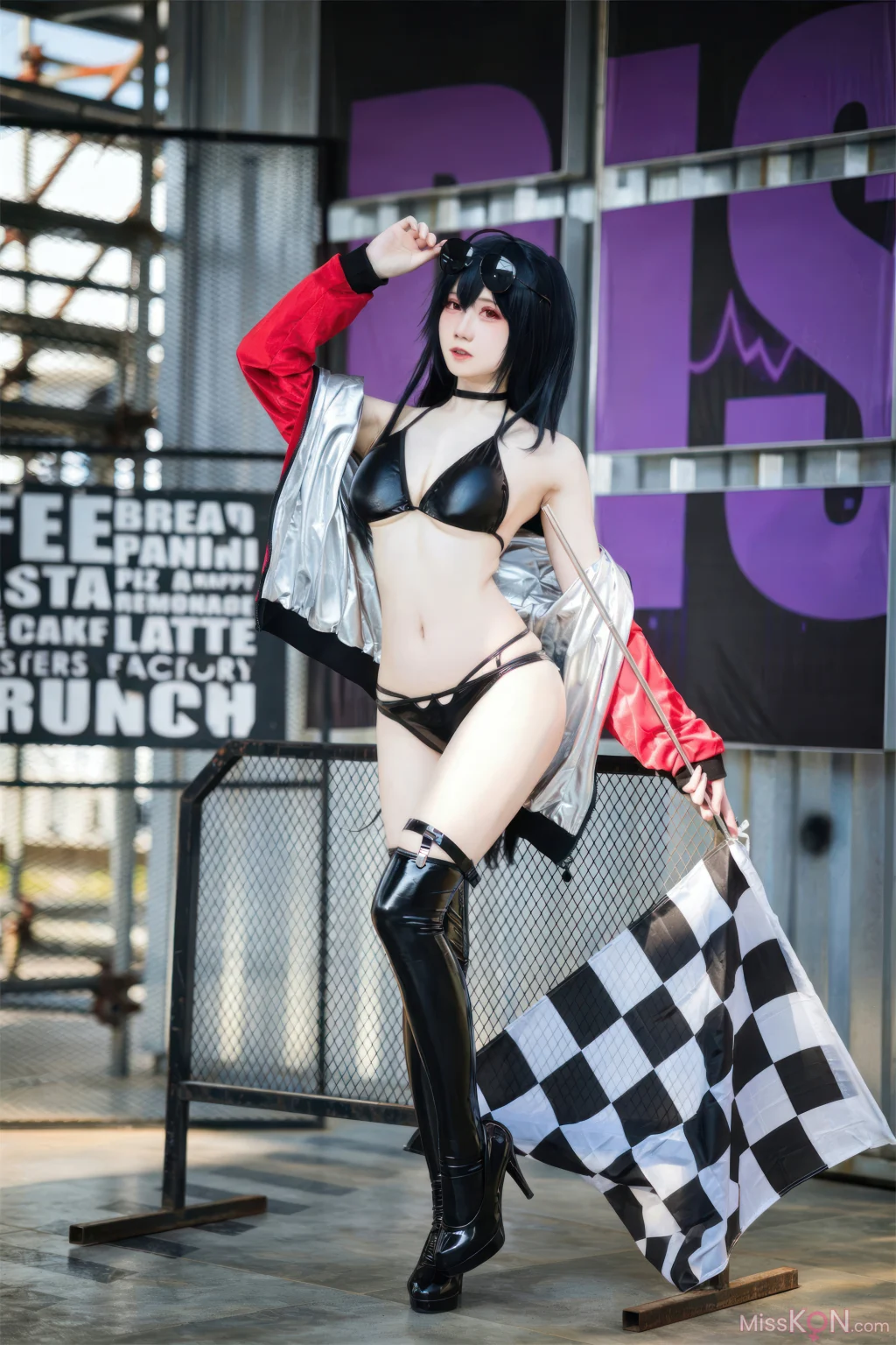 Coser@ Warm Charcoal: Azur Lane Taihou Racing Suit (32 photos) Coser@ Warm Charcoal: Azur Lane Taihou Racing Suit (32 photos)