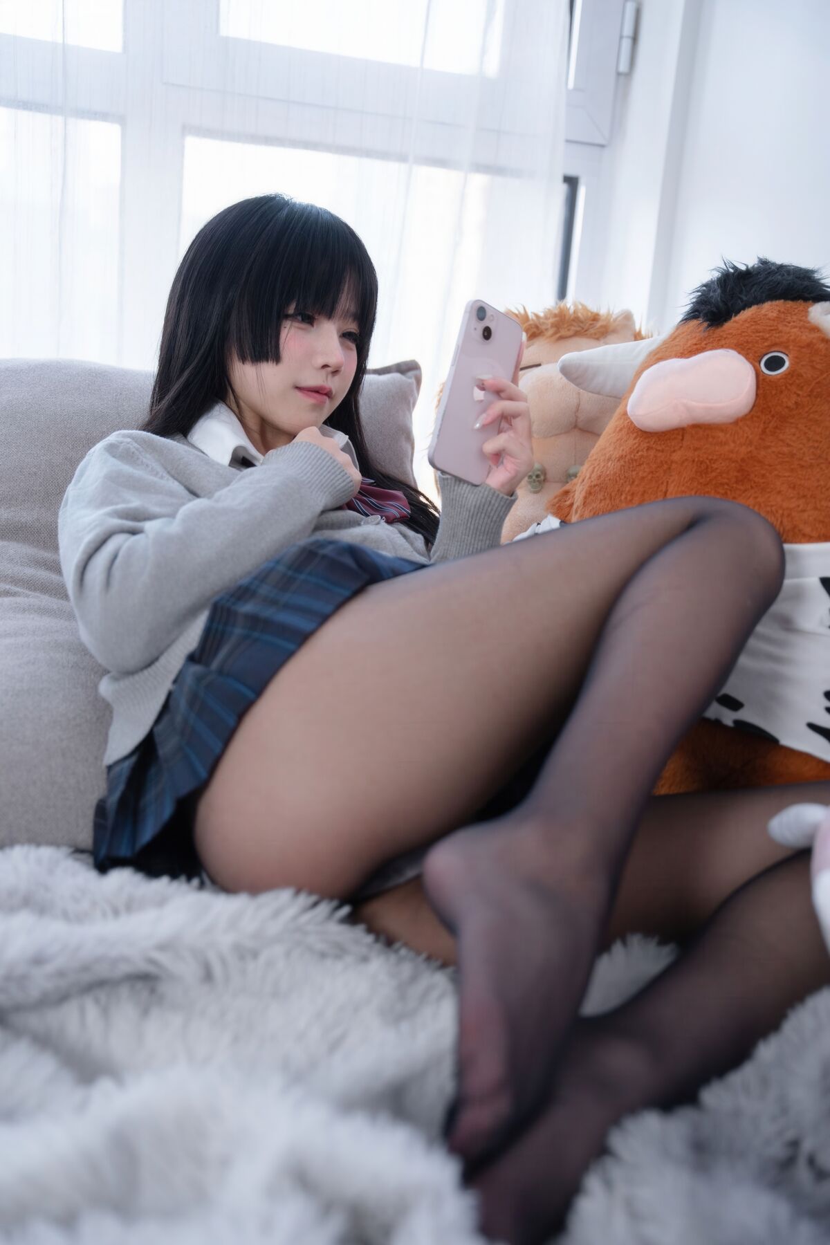 Coser@ Nagi Shimizu - Her Room (51P) Coser@ Nagi Shimizu - Her Room (51P)