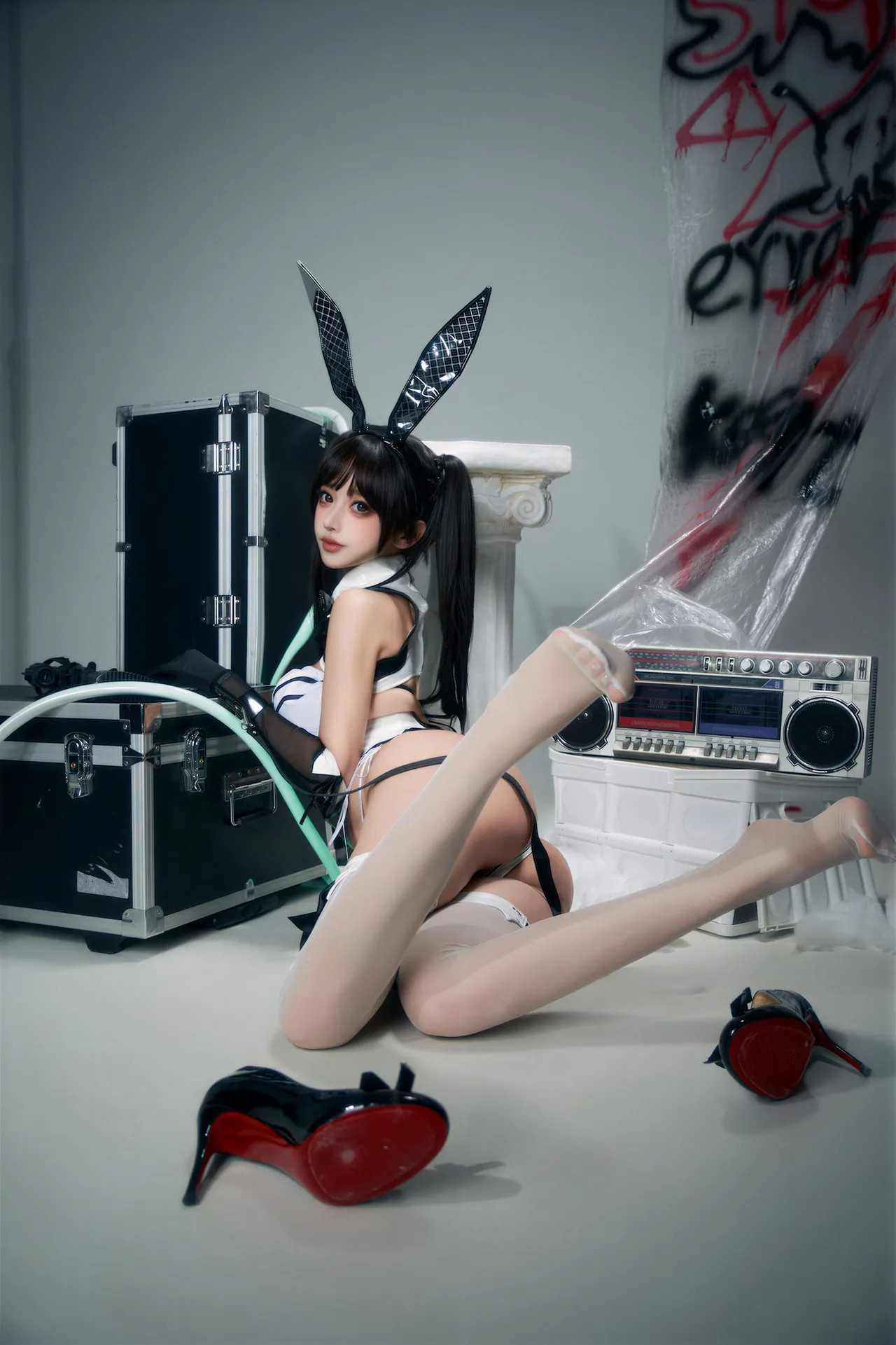 Expired Mixian Meow - Goddess of Victory: Nikki, Bey, Shining Bunny Girl Expired Mixian Meow - Goddess of Victory: Nikki, Bey, Shining Bunny Girl