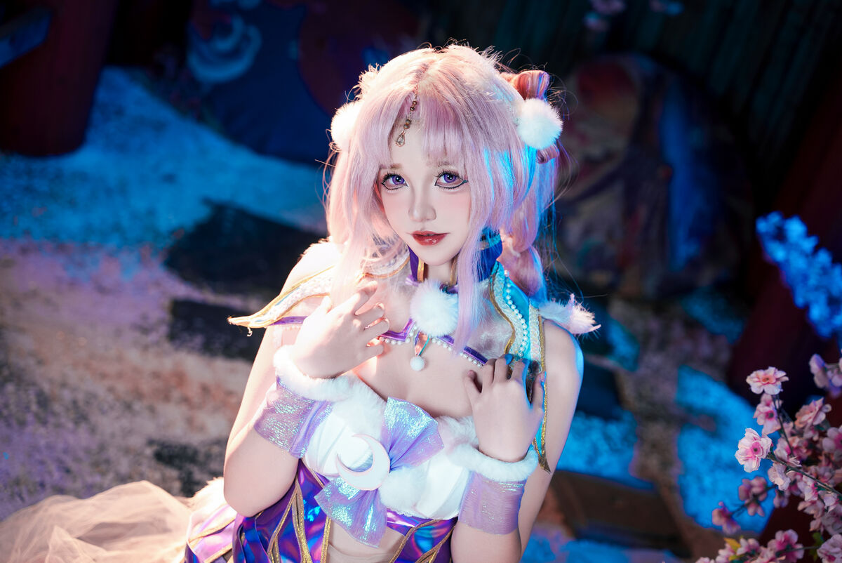 Coser@ Axun kaOri - Naraka: Bladepoint - Yin Ziping (62P - 1V) Coser@ Axun kaOri - Naraka: Bladepoint - Yin Ziping (62P - 1V)