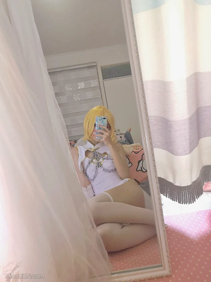 Coser@钛合金TiTi: 沐浴 (18 photos + 1 video) Coser@钛合金TiTi: 沐浴 (18 photos + 1 video)