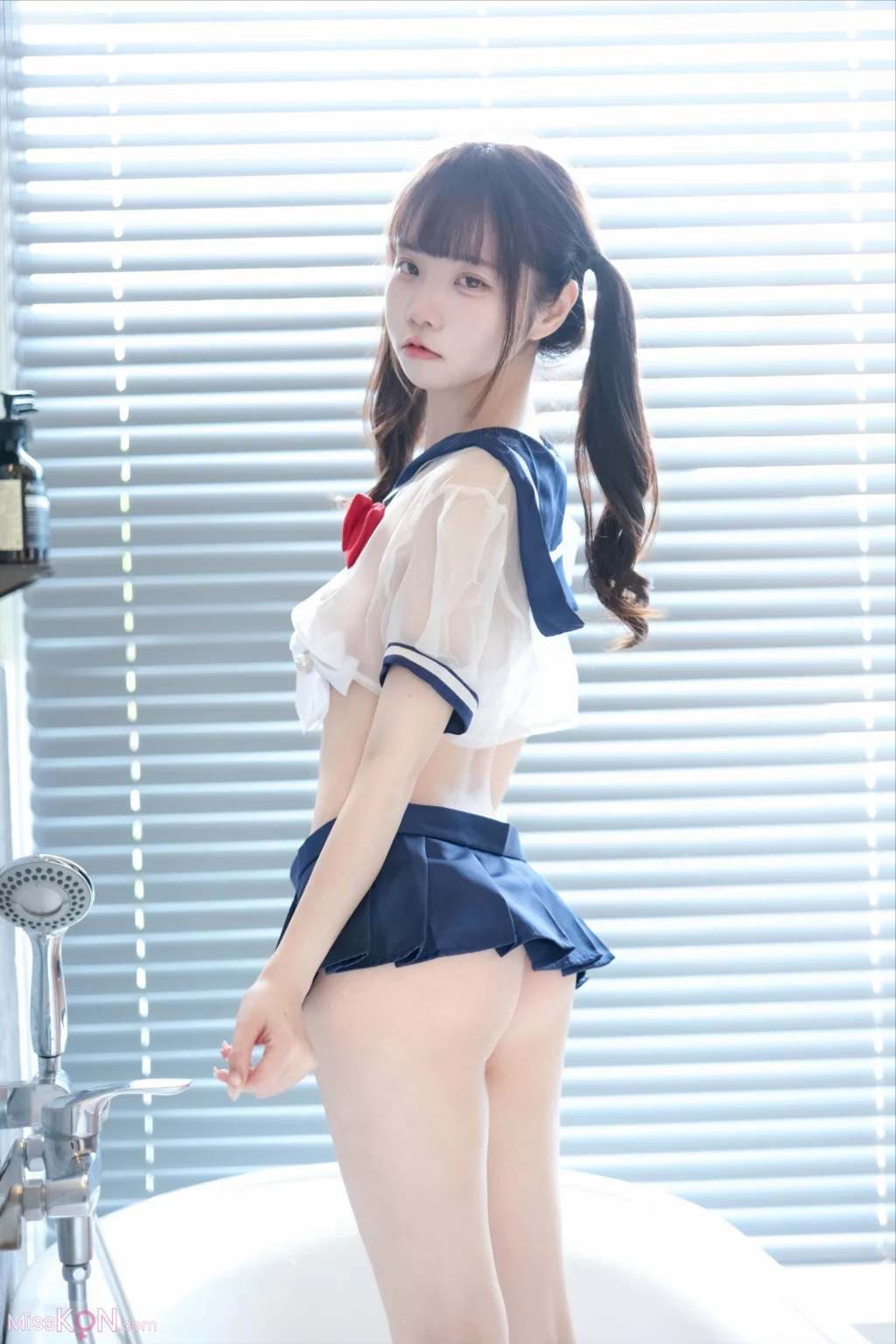Coser@ Coco Little White Rabbit: Transparent School Uniform (64 photos) Coser@ Coco Little White Rabbit: Transparent School Uniform (64 photos)