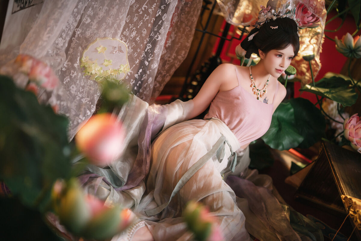 Coser@鹿八岁 - 粽你枕相思 Part02 (65P) Coser@鹿八岁 - 粽你枕相思 Part02 (65P)
