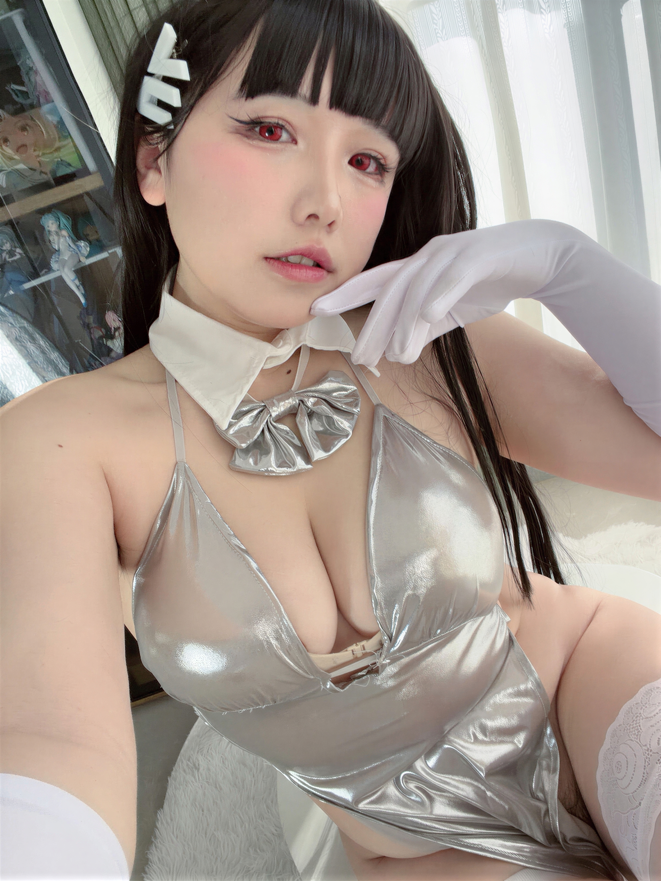 A Ban is very happy today - Blue Archive Tiaoyue Rion Silver Long Dress A Ban is very happy today - Blue Archive Tiaoyue Rion Silver Long Dress