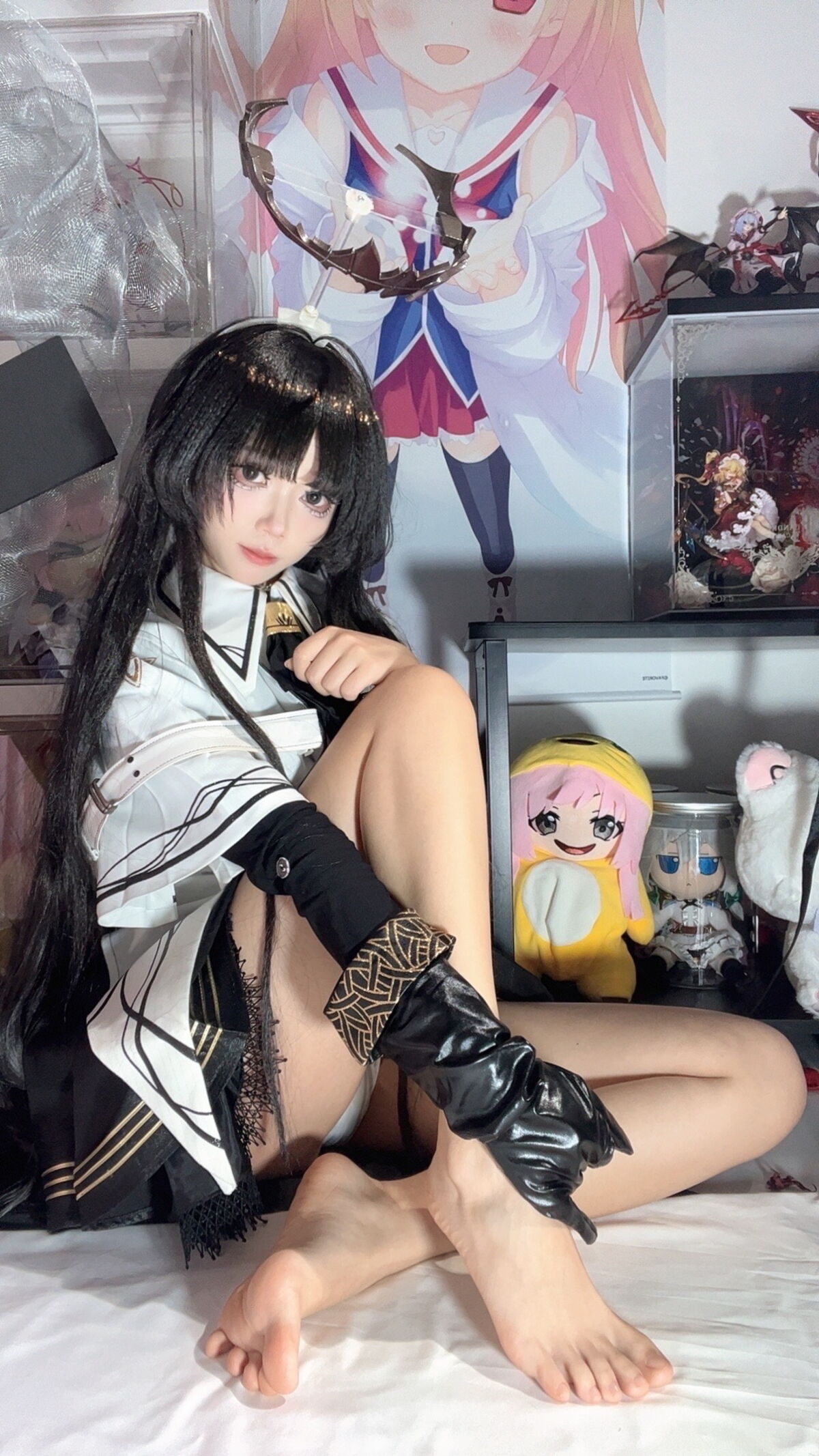 Coser@ White Oak Shirly - Arknights Arturo Part01 (66P - 28V) Coser@ White Oak Shirly - Arknights Arturo Part01 (66P - 28V)
