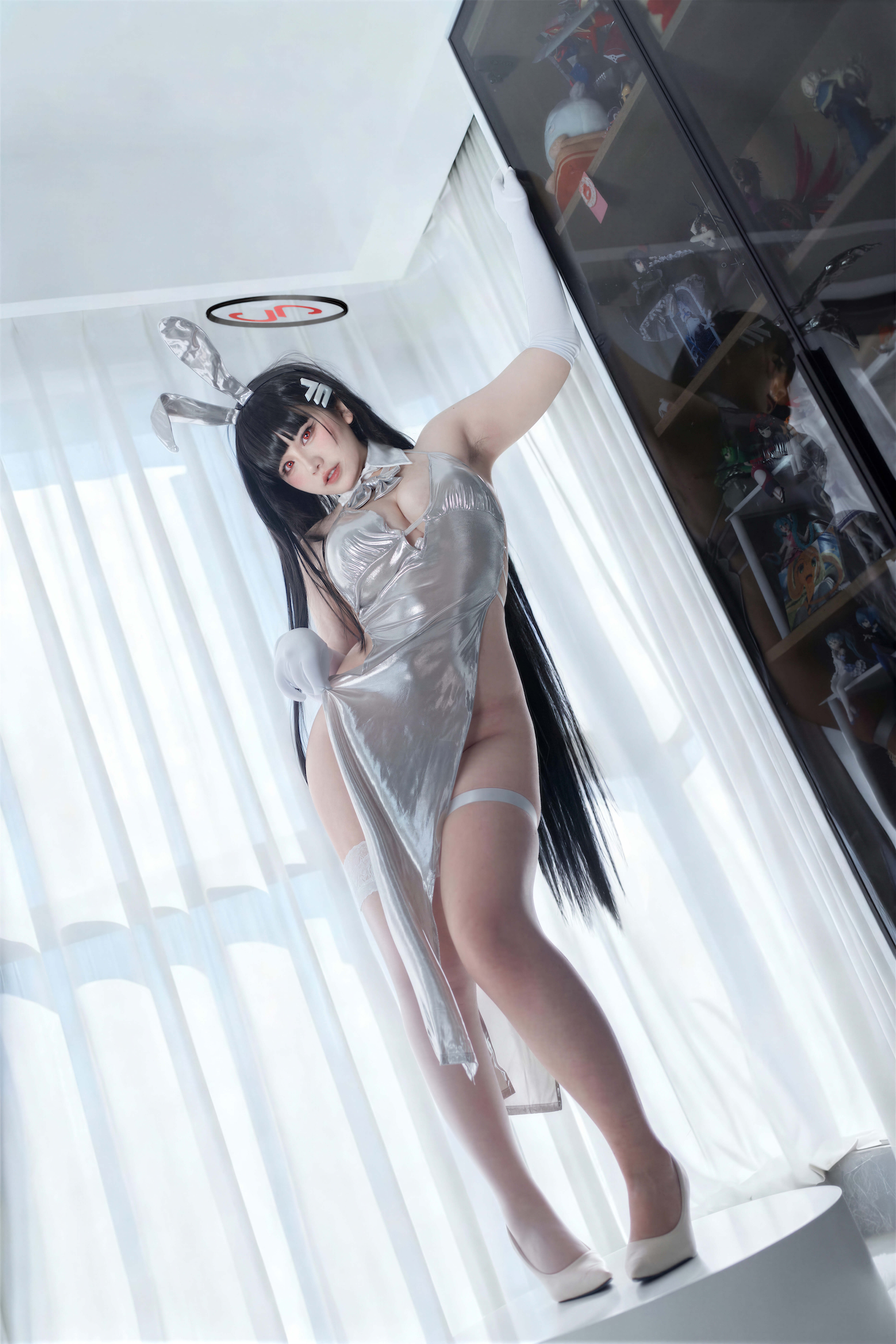 A Ban is very happy today - Blue Archive Tiaoyue Rion Silver Long Dress A Ban is very happy today - Blue Archive Tiaoyue Rion Silver Long Dress