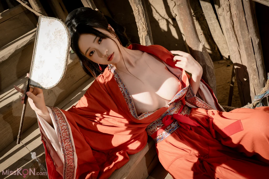 Coser@ Year Nnian: Warring States Robe (60 photos) Coser@ Year Nnian: Warring States Robe (60 photos)