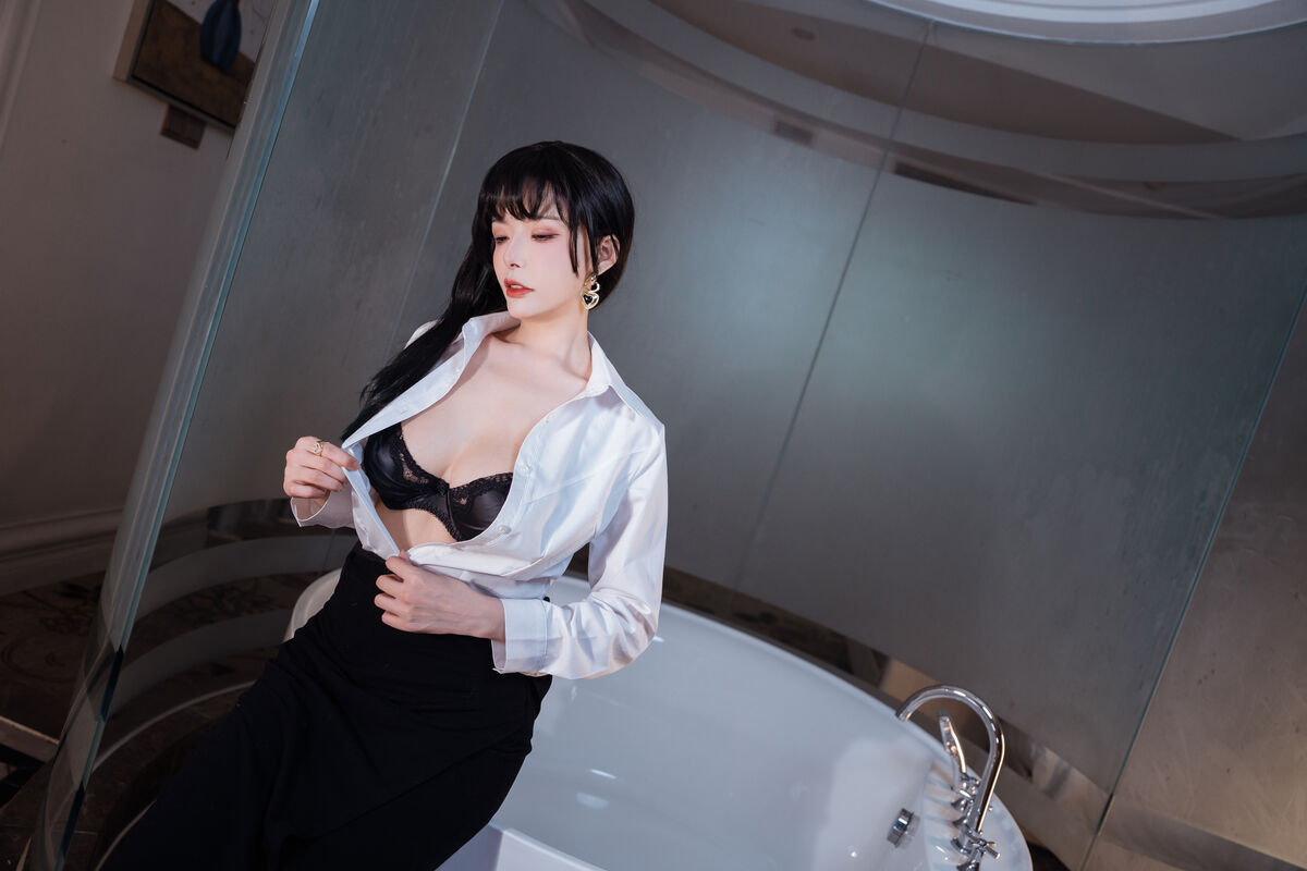 Coser@ Autumn and Corgi - Tentacles Part02 (53P) Coser@ Autumn and Corgi - Tentacles Part02 (53P)