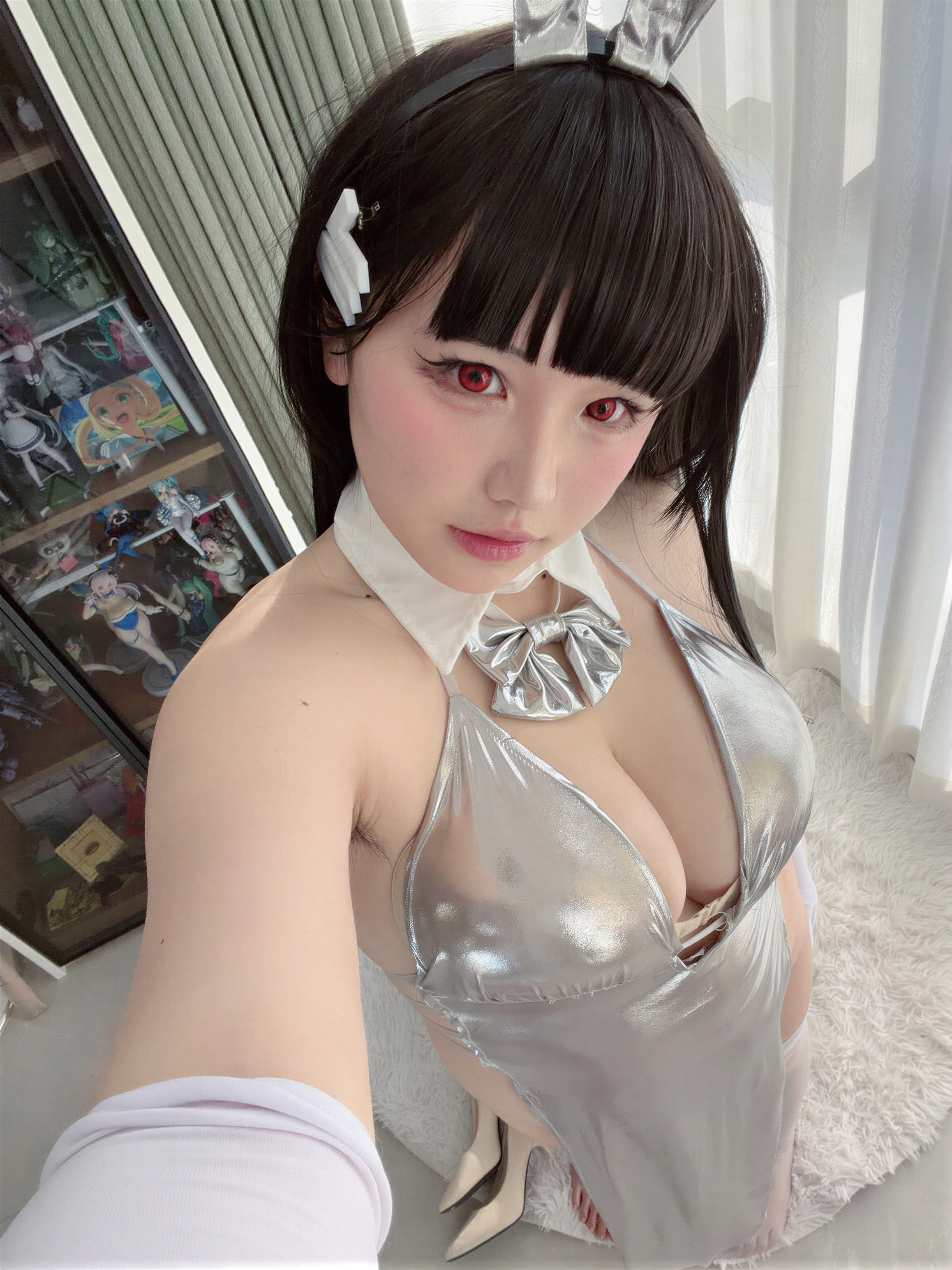 A Ban is very happy today - Blue Archive Tiaoyue Rion Silver Long Dress A Ban is very happy today - Blue Archive Tiaoyue Rion Silver Long Dress