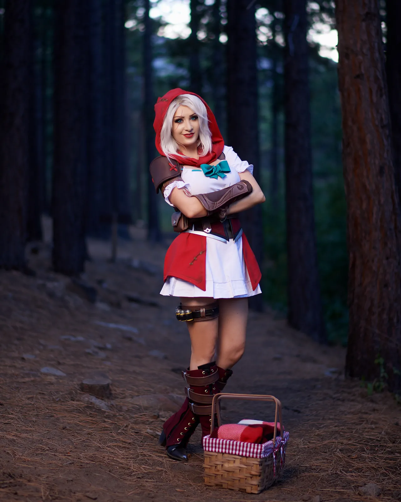 Kate Sarkissian - Little Red Riding Hood Kate Sarkissian - Little Red Riding Hood
