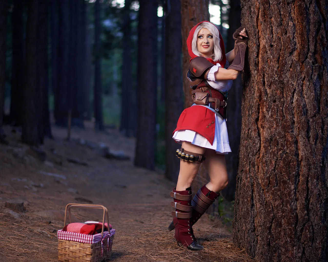Kate Sarkissian - Little Red Riding Hood Kate Sarkissian - Little Red Riding Hood
