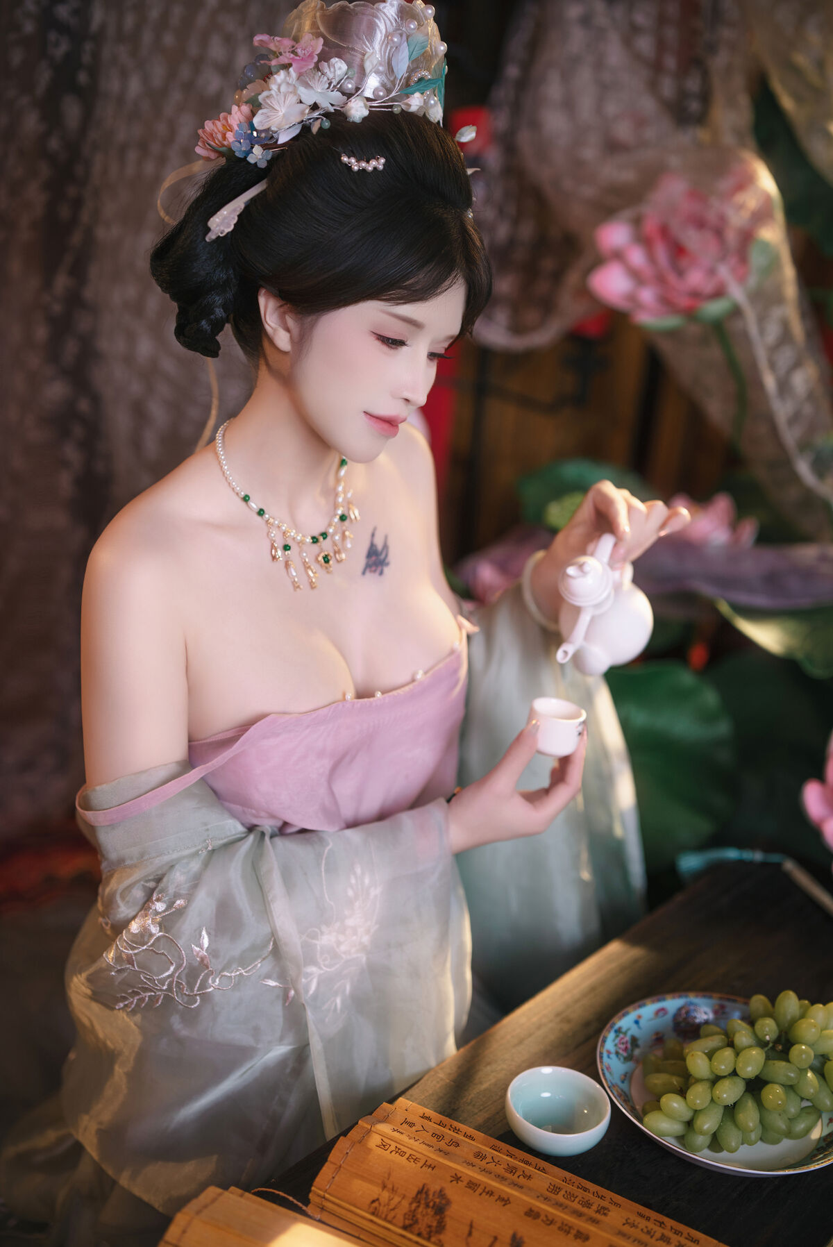 Coser@鹿八岁 - 粽你枕相思 Part02 (65P) Coser@鹿八岁 - 粽你枕相思 Part02 (65P)