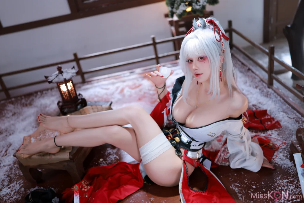 Coser@水淼Aqua: 鸣潮 绯雪 (51 photos) Coser@水淼Aqua: 鸣潮 绯雪 (51 photos)
