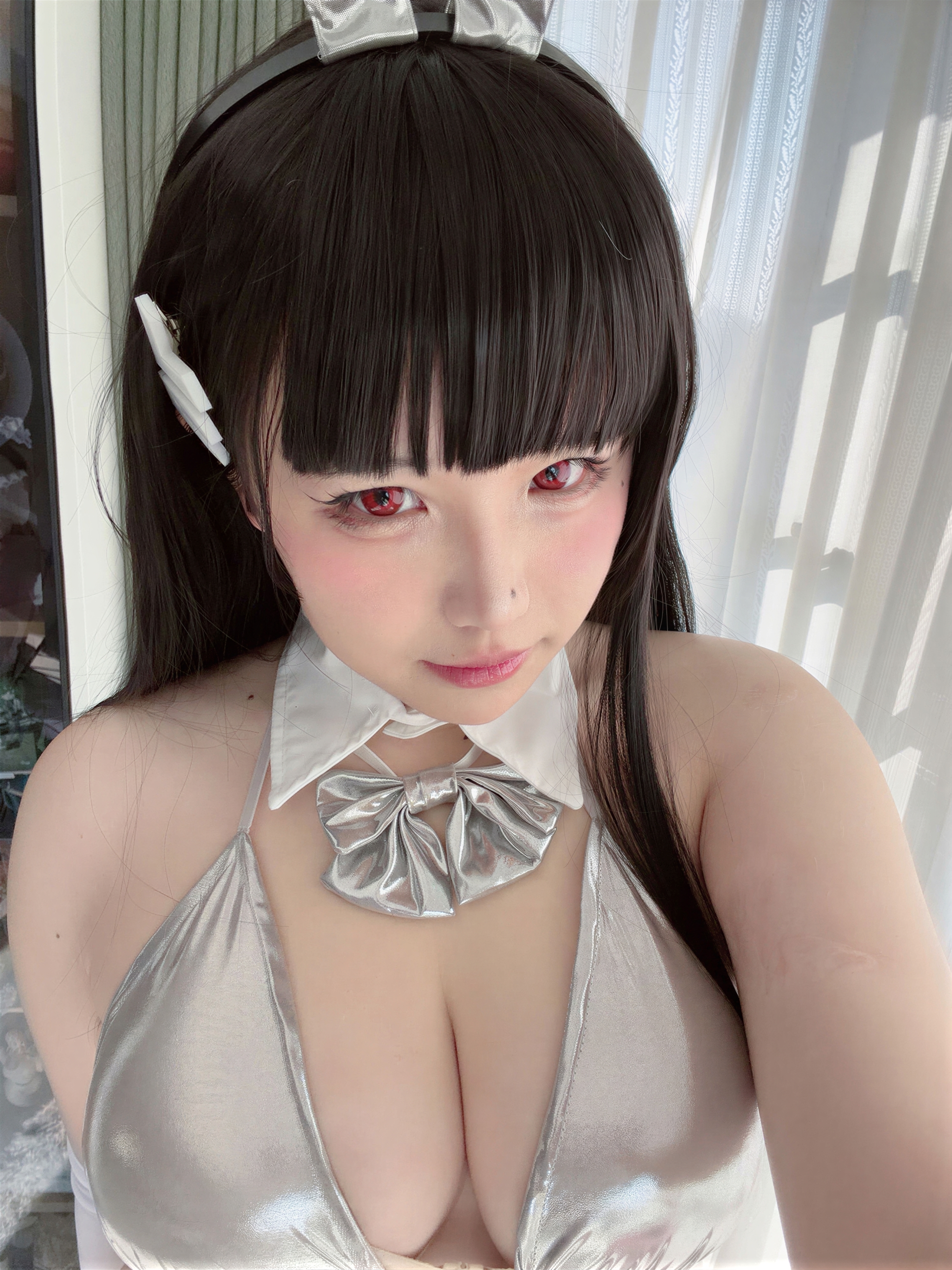 A Ban is very happy today - Blue Archive Tiaoyue Rion Silver Long Dress A Ban is very happy today - Blue Archive Tiaoyue Rion Silver Long Dress