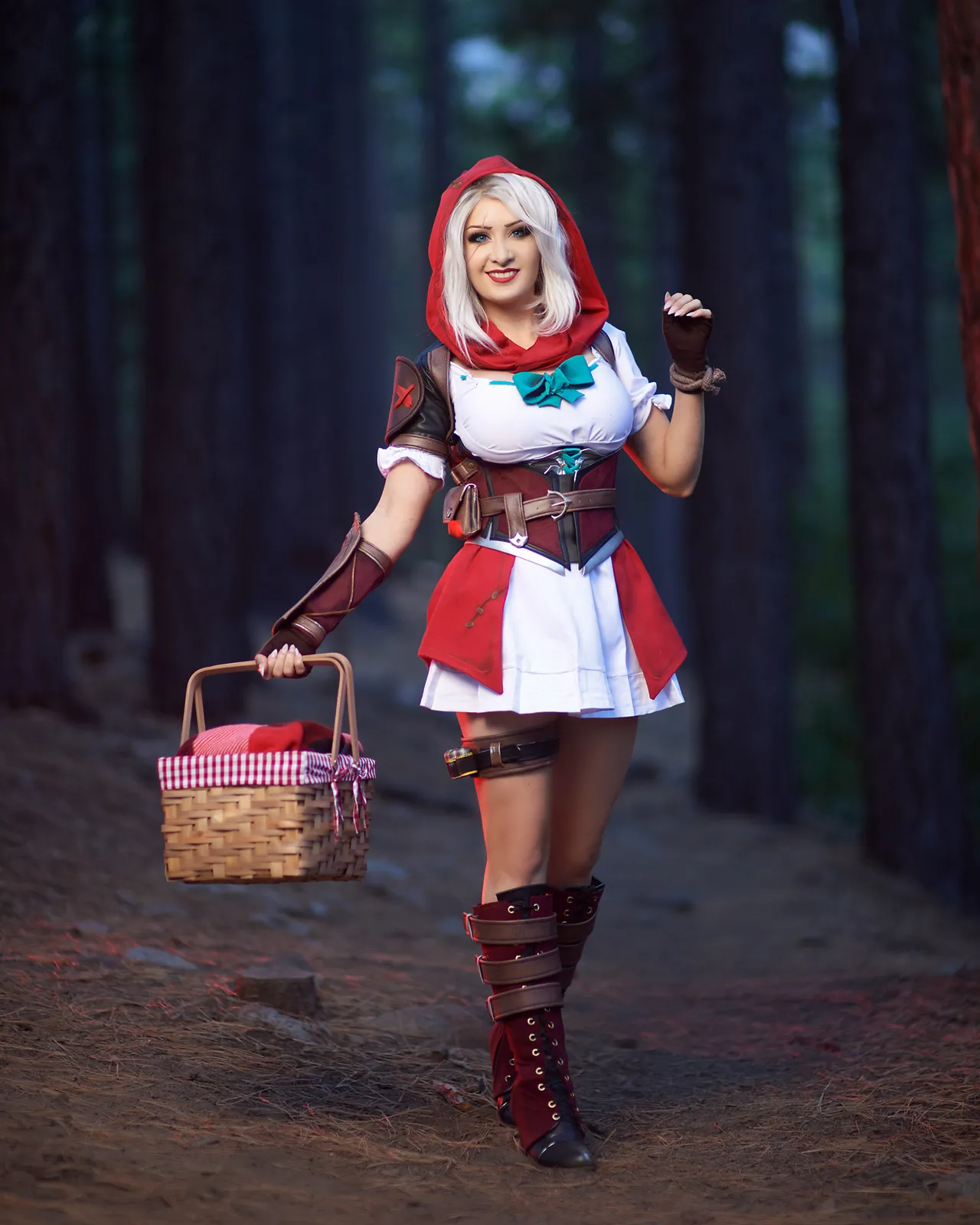 Kate Sarkissian - Little Red Riding Hood Kate Sarkissian - Little Red Riding Hood