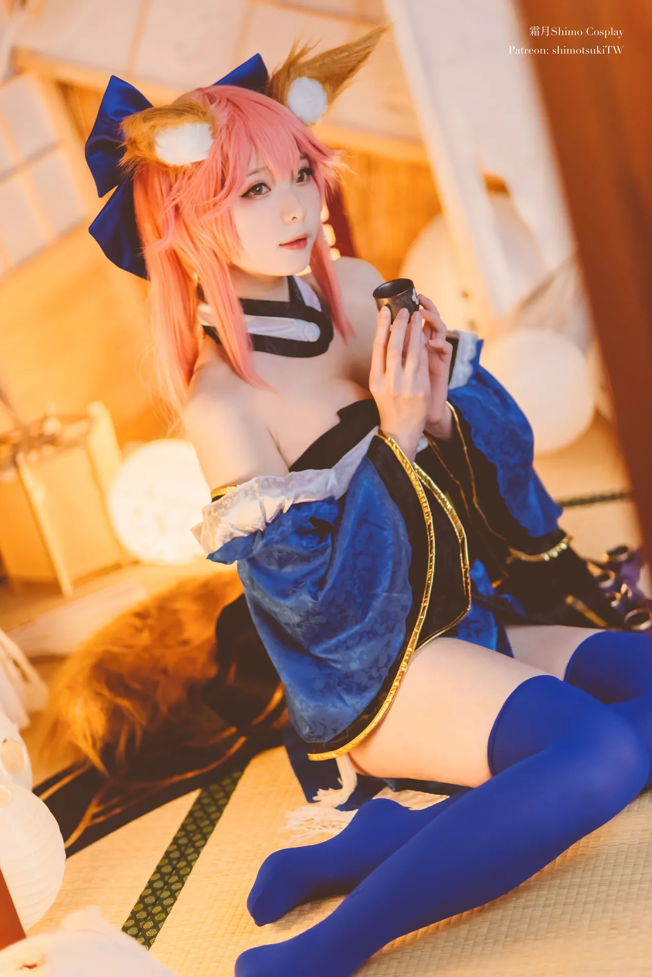 In front of Tamamo In front of Tamamo