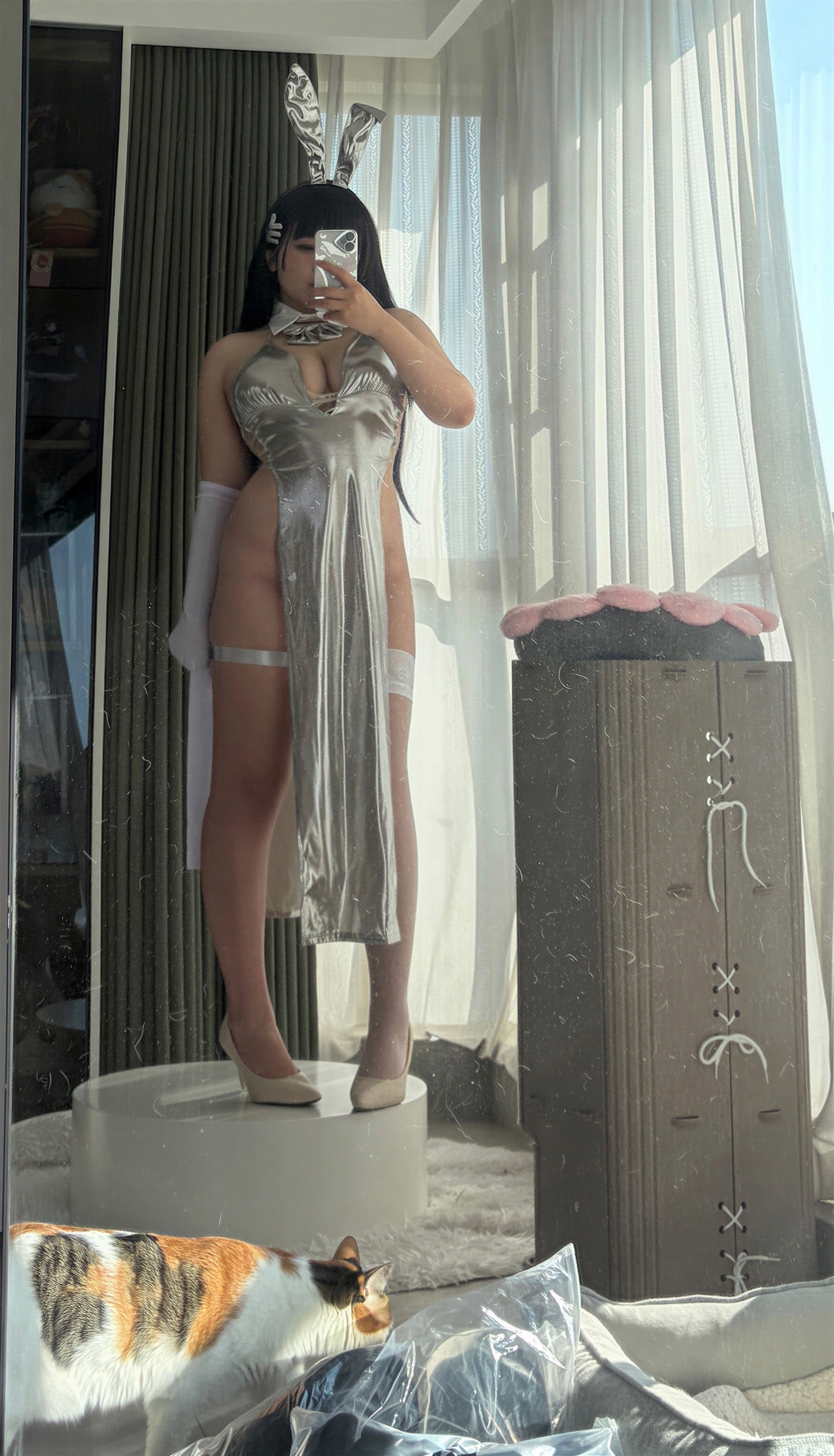 A Ban is very happy today - Blue Archive Tiaoyue Rion Silver Long Dress A Ban is very happy today - Blue Archive Tiaoyue Rion Silver Long Dress