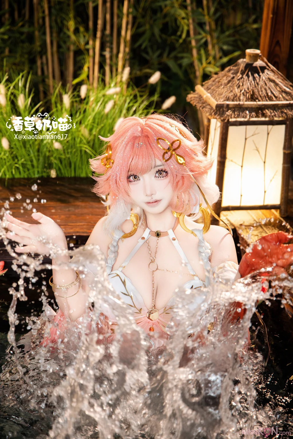 Coser@ Vanilla Milk Meow: Changli Collector Coser@ Vanilla Milk Meow: Changli Collector