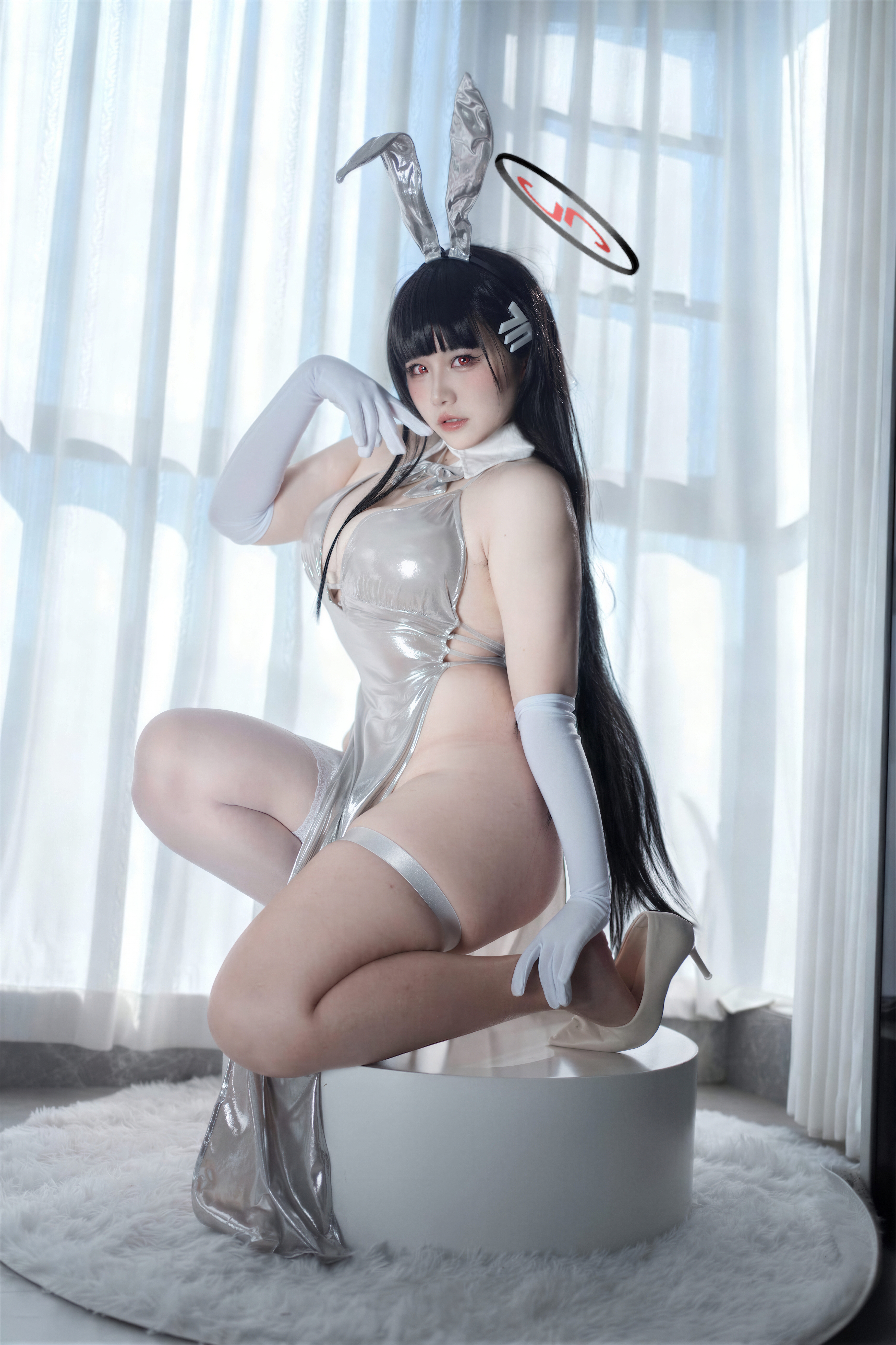 A Ban is very happy today - Blue Archive Tiaoyue Rion Silver Long Dress A Ban is very happy today - Blue Archive Tiaoyue Rion Silver Long Dress