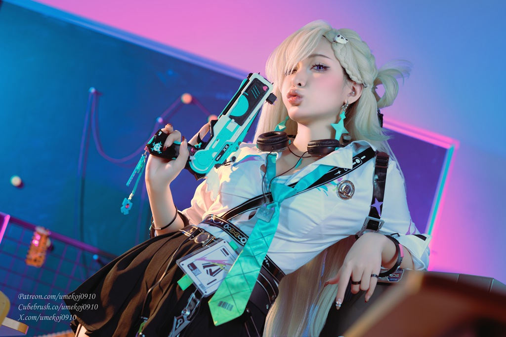 Umeko J – Lynae Umeko J – Lynae