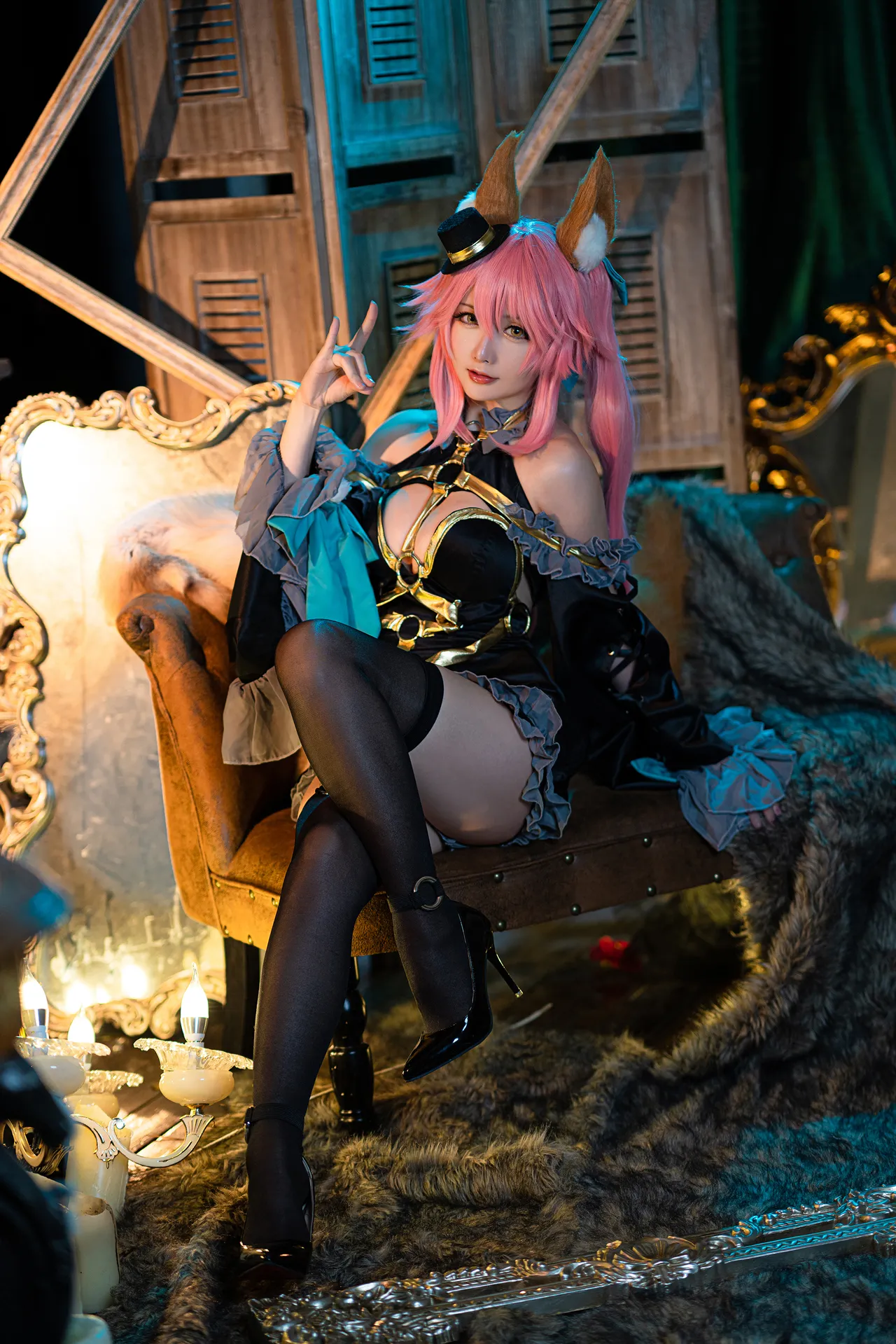 In front of Tamamo In front of Tamamo