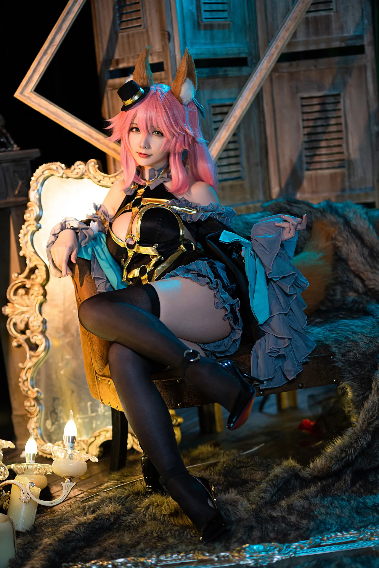 In front of Tamamo In front of Tamamo
