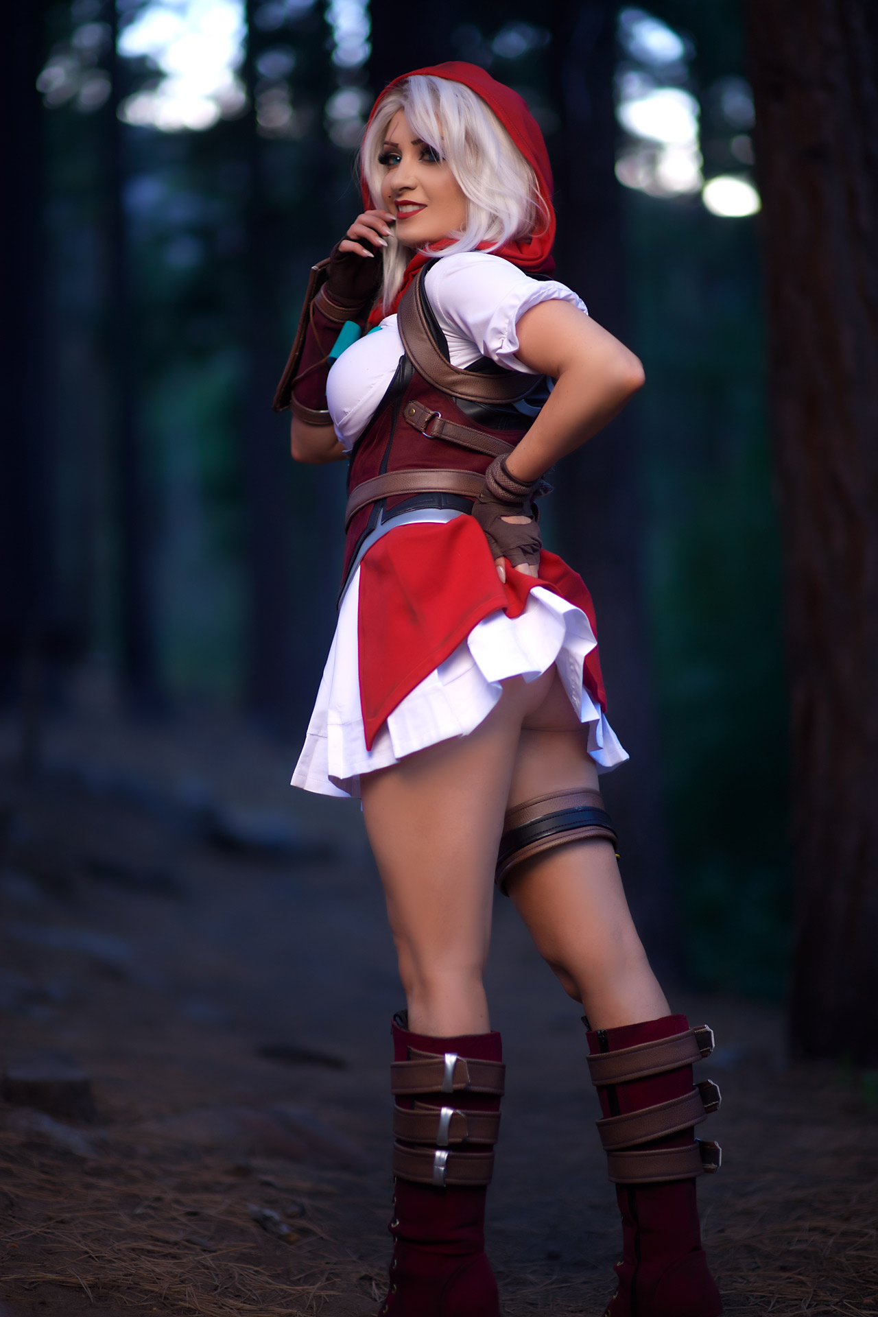 Kate Sarkissian - Little Red Riding Hood Kate Sarkissian - Little Red Riding Hood