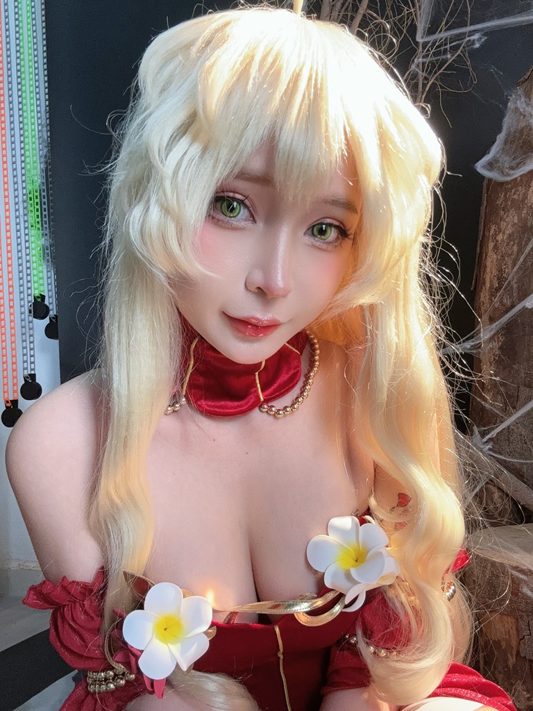 Umeko J – Little Red Riding Hood Umeko J – Little Red Riding Hood
